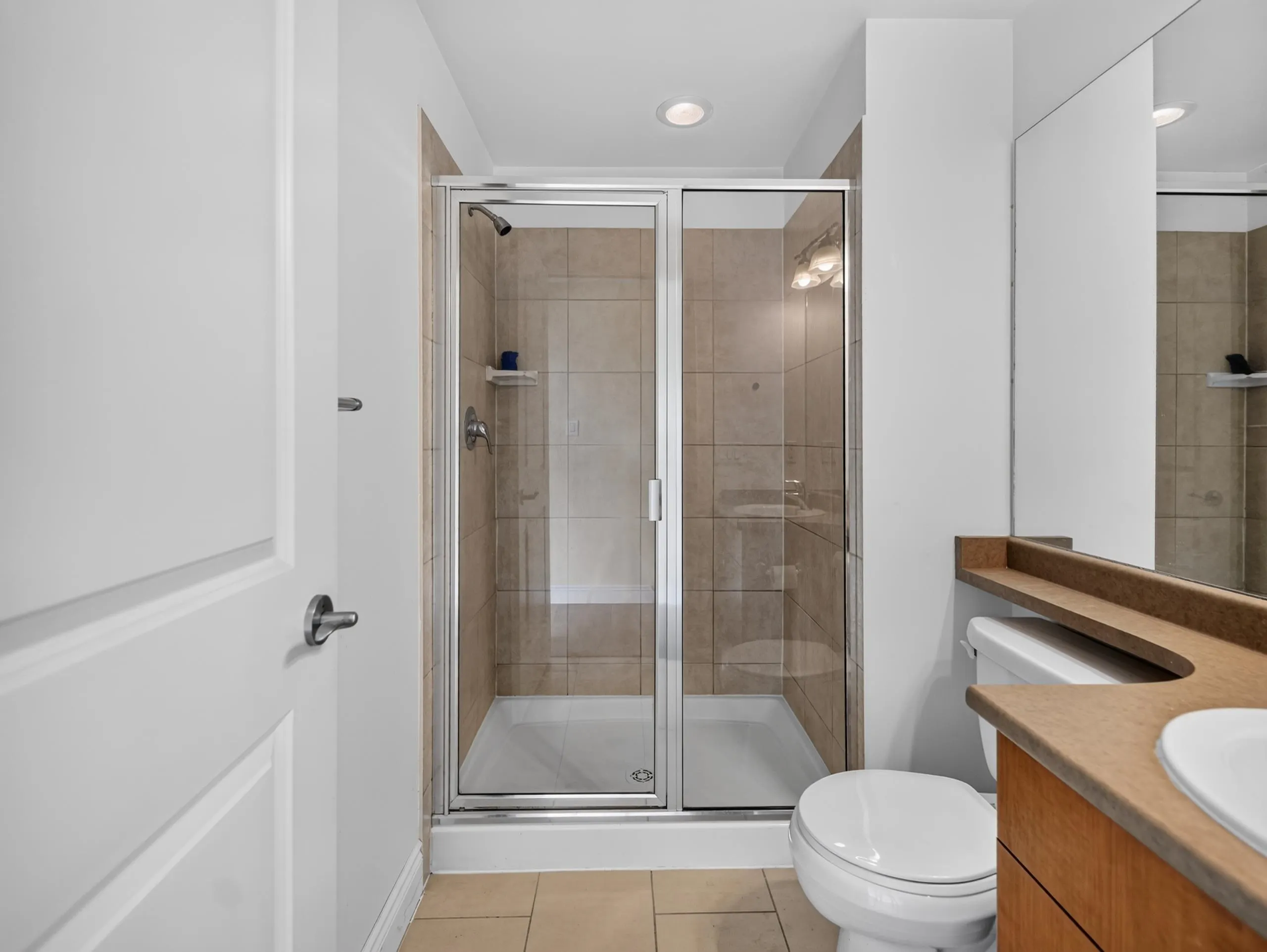 11 E Royal Avenue #1101