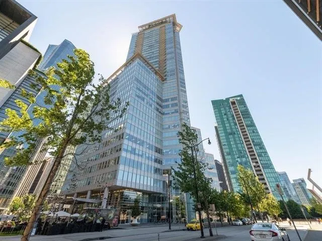 1077 Cordova Street #3106