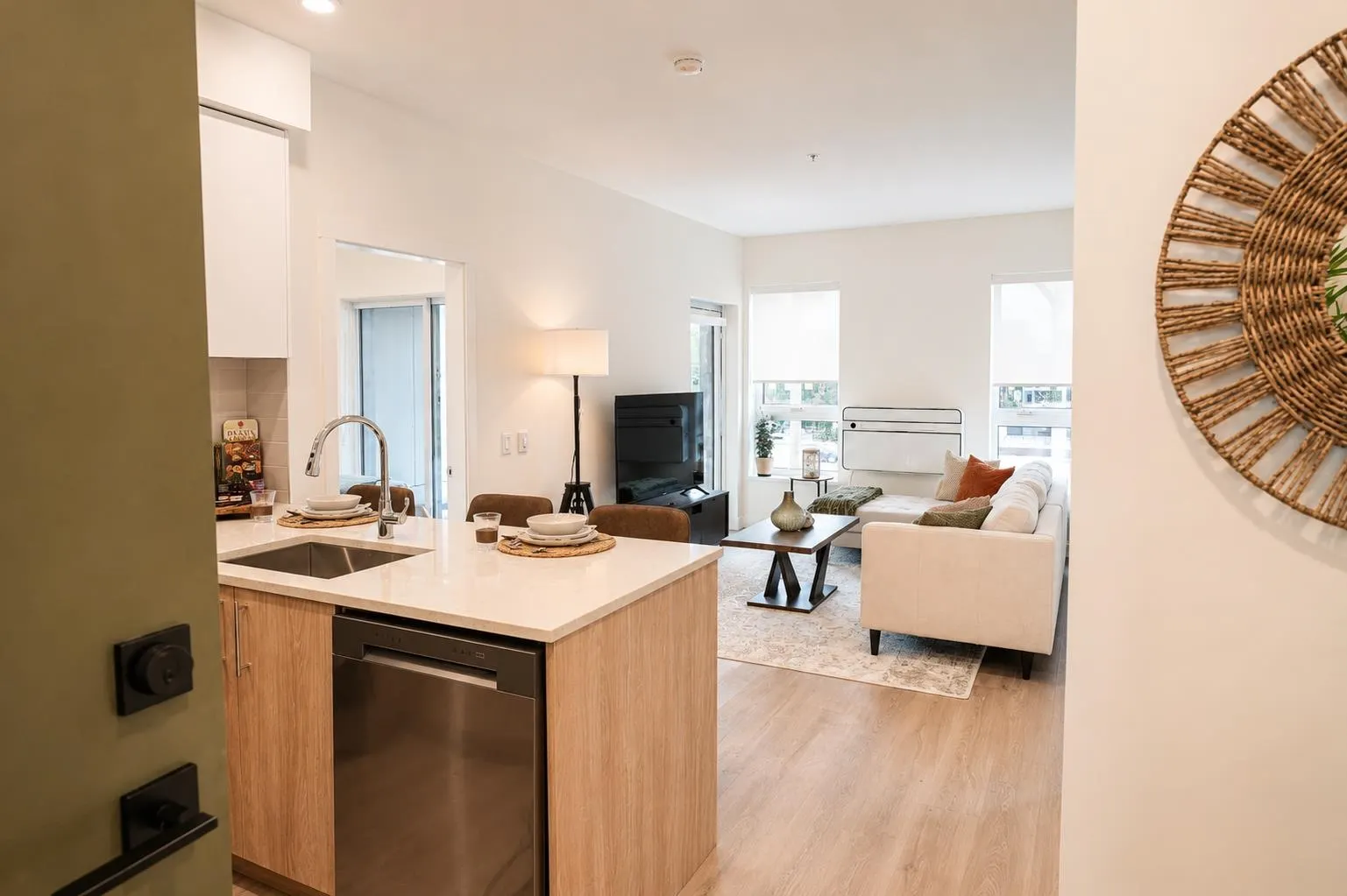 245 Bewicke Avenue #416