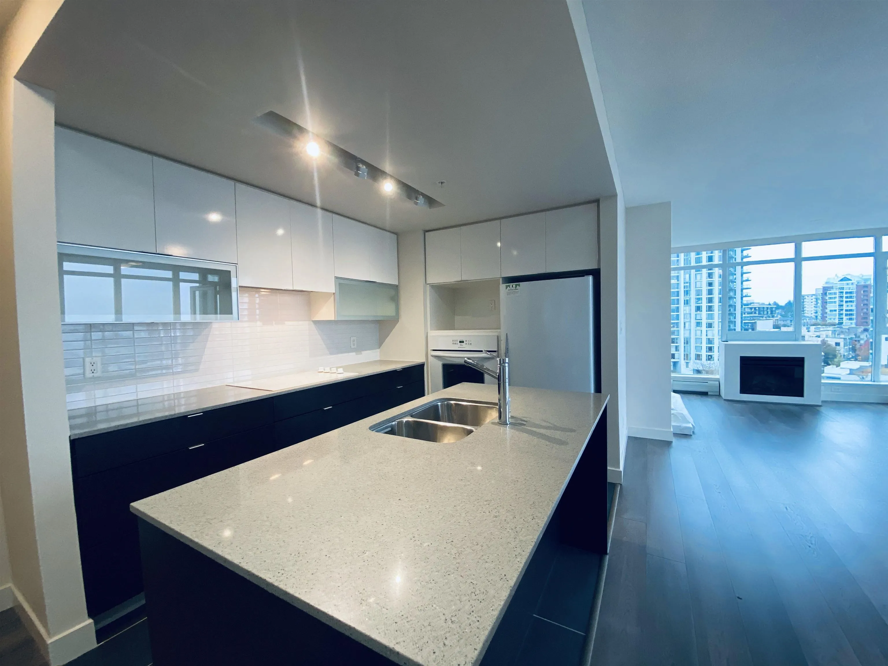 175 2nd Street #1006