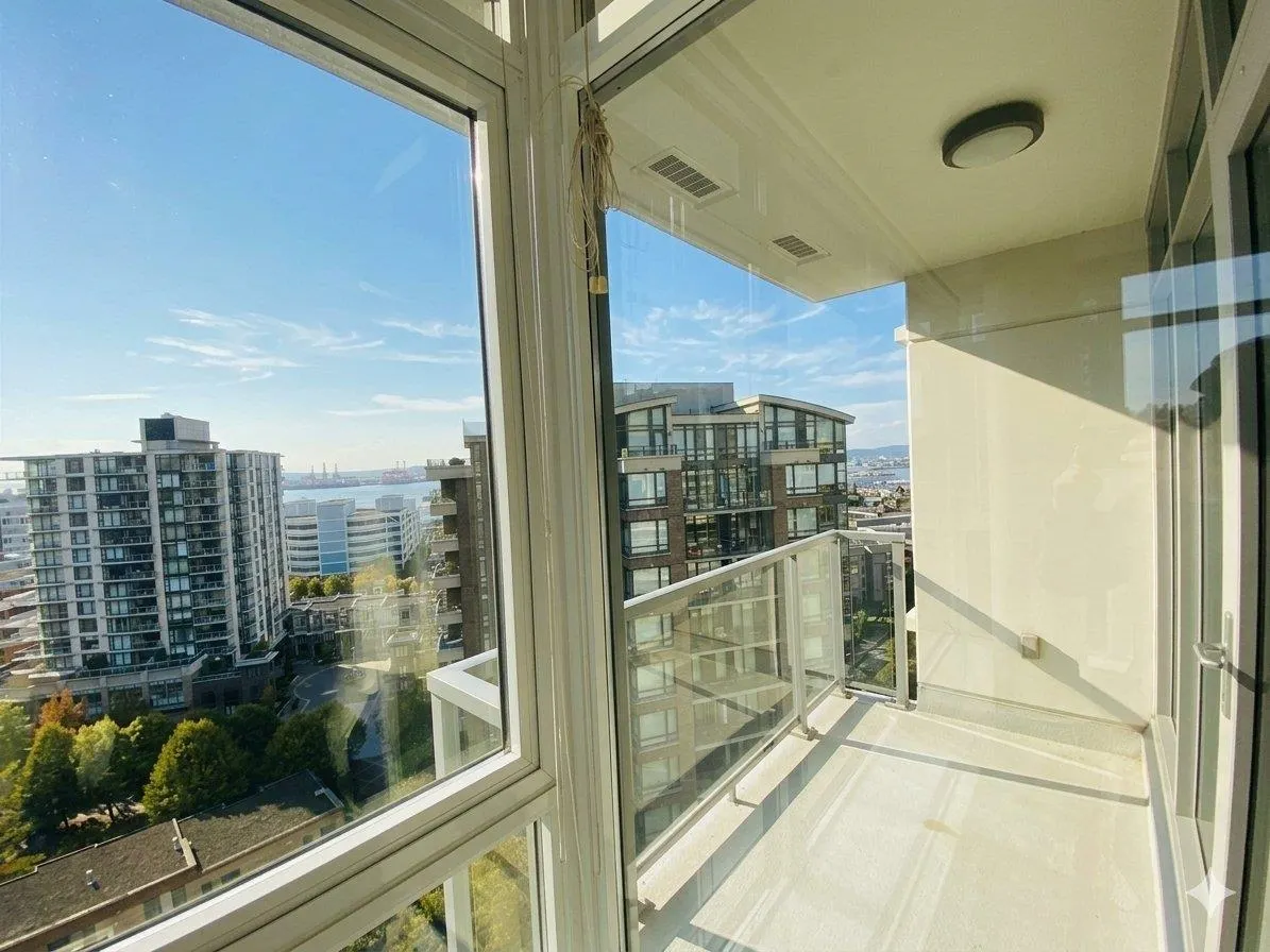 175 2nd Street #1006