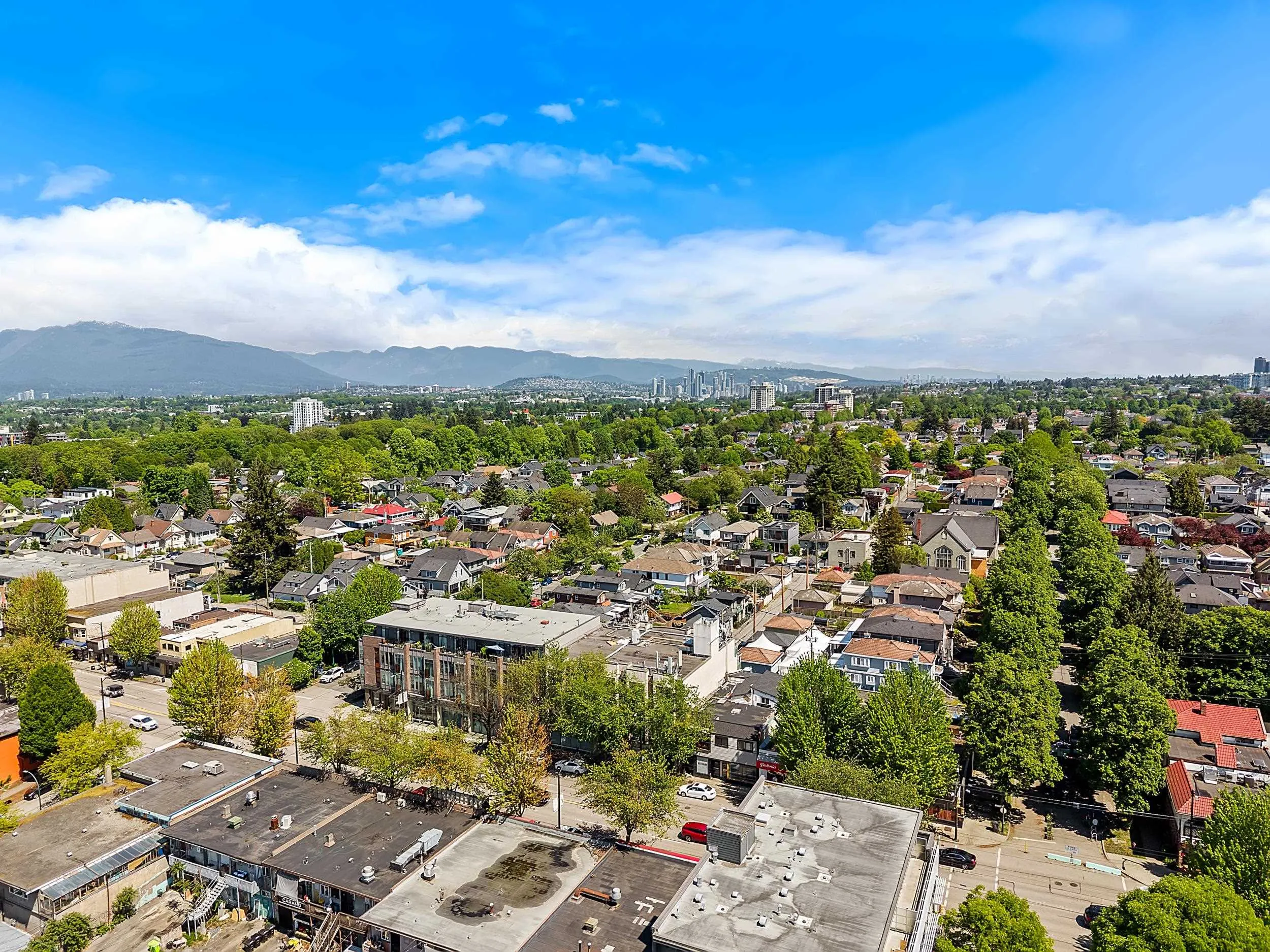4372 Fraser Street #301