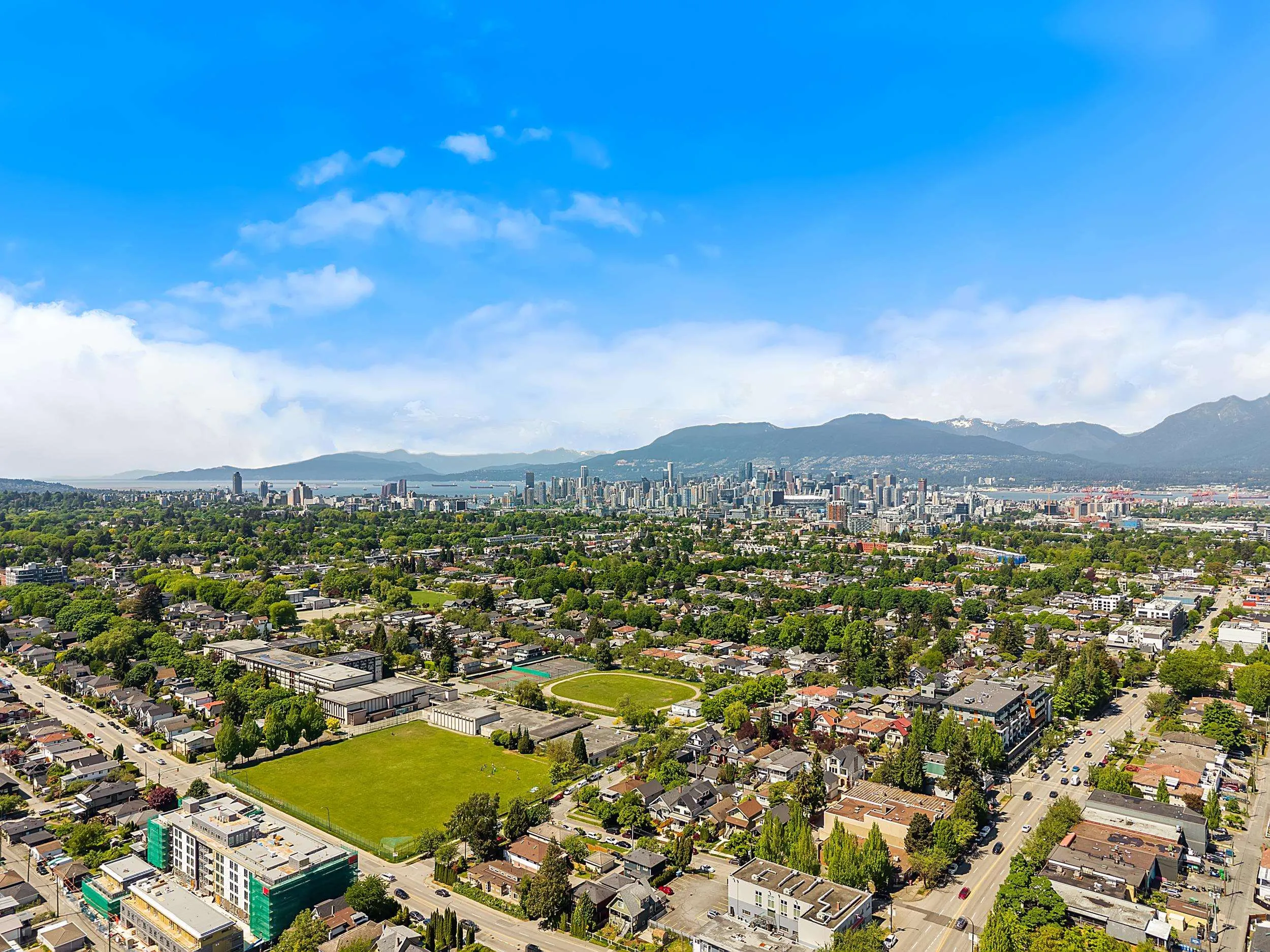 4372 Fraser Street #301