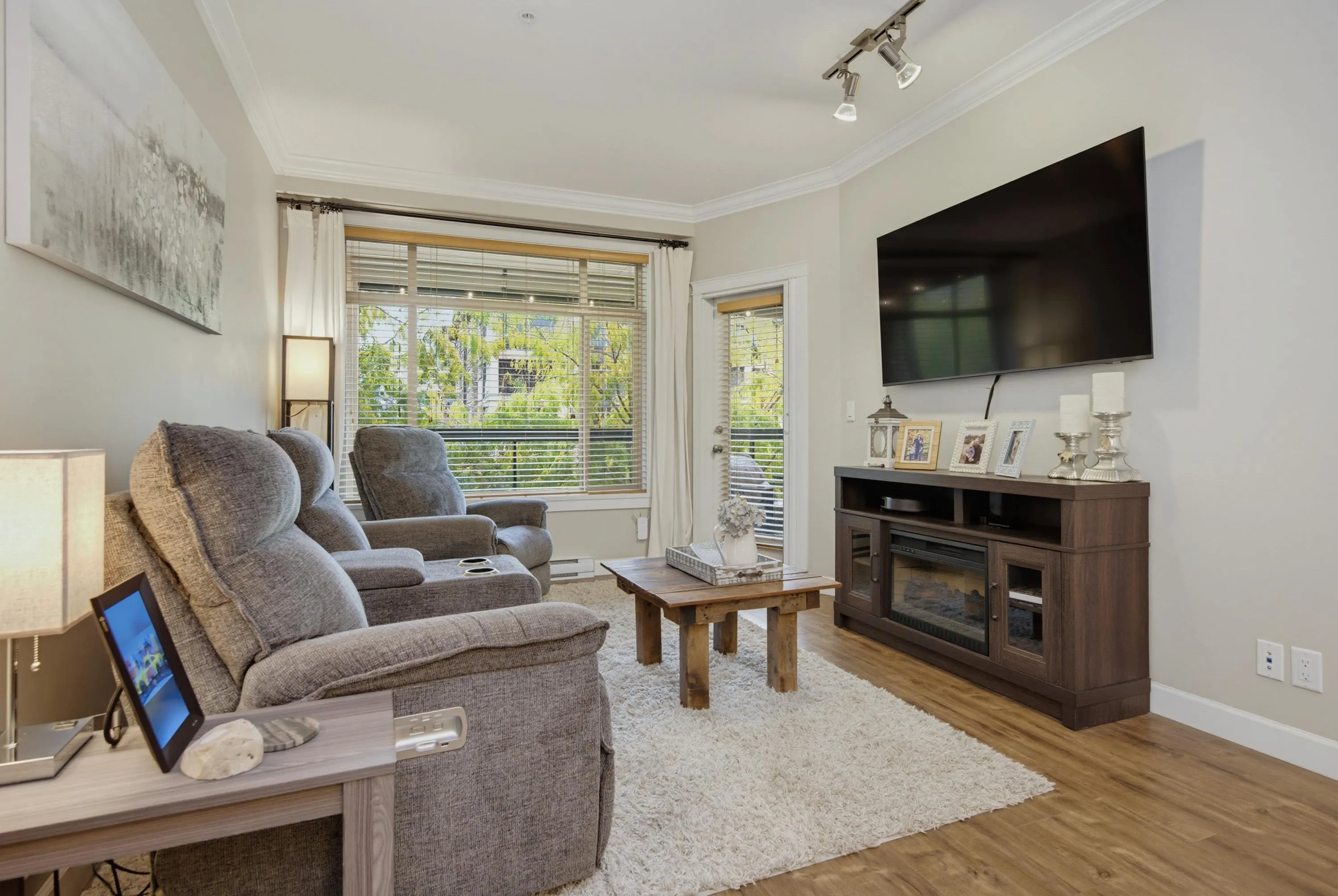 8258 207a Street #371