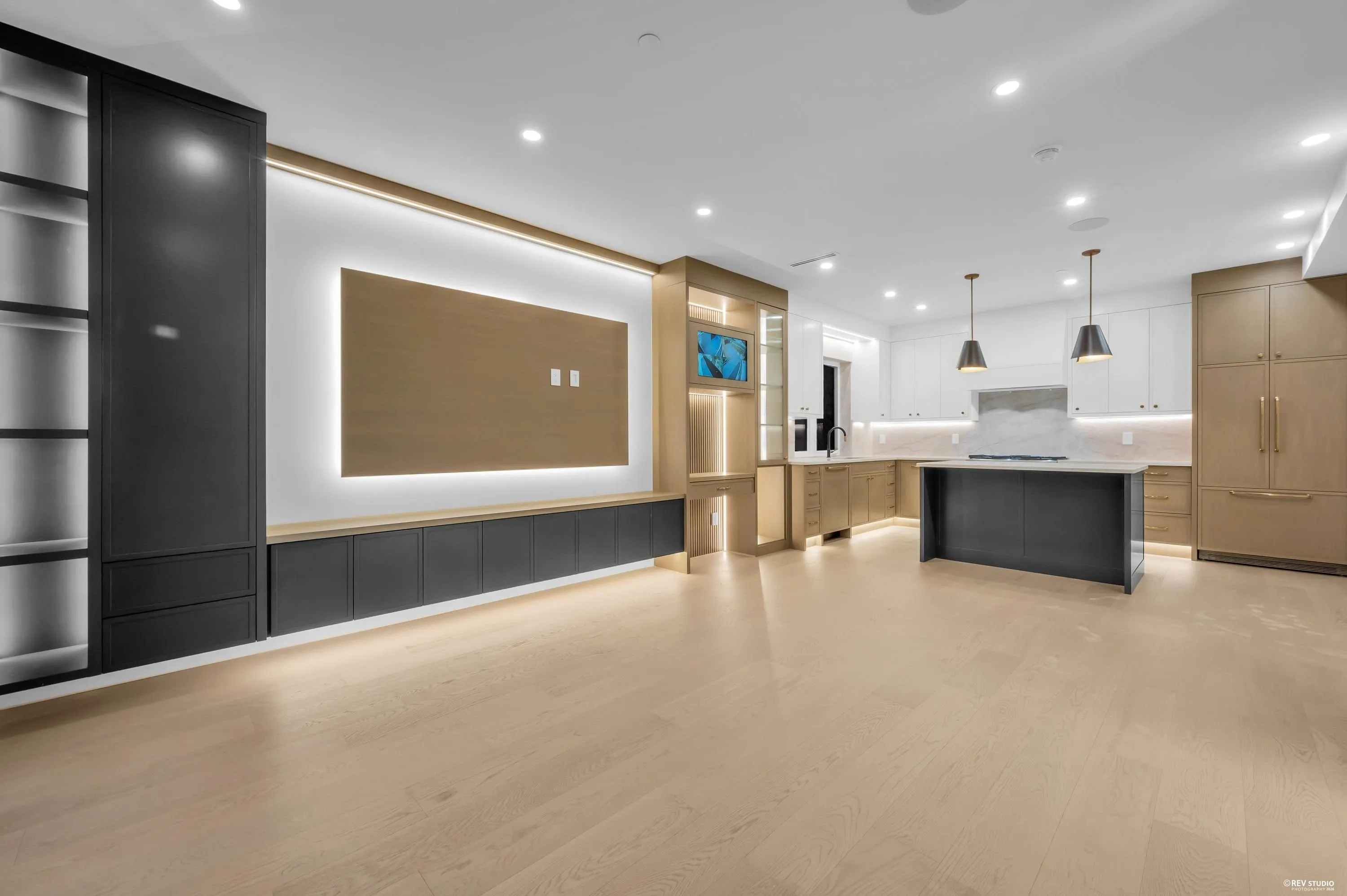 5150 Spencer Street #1