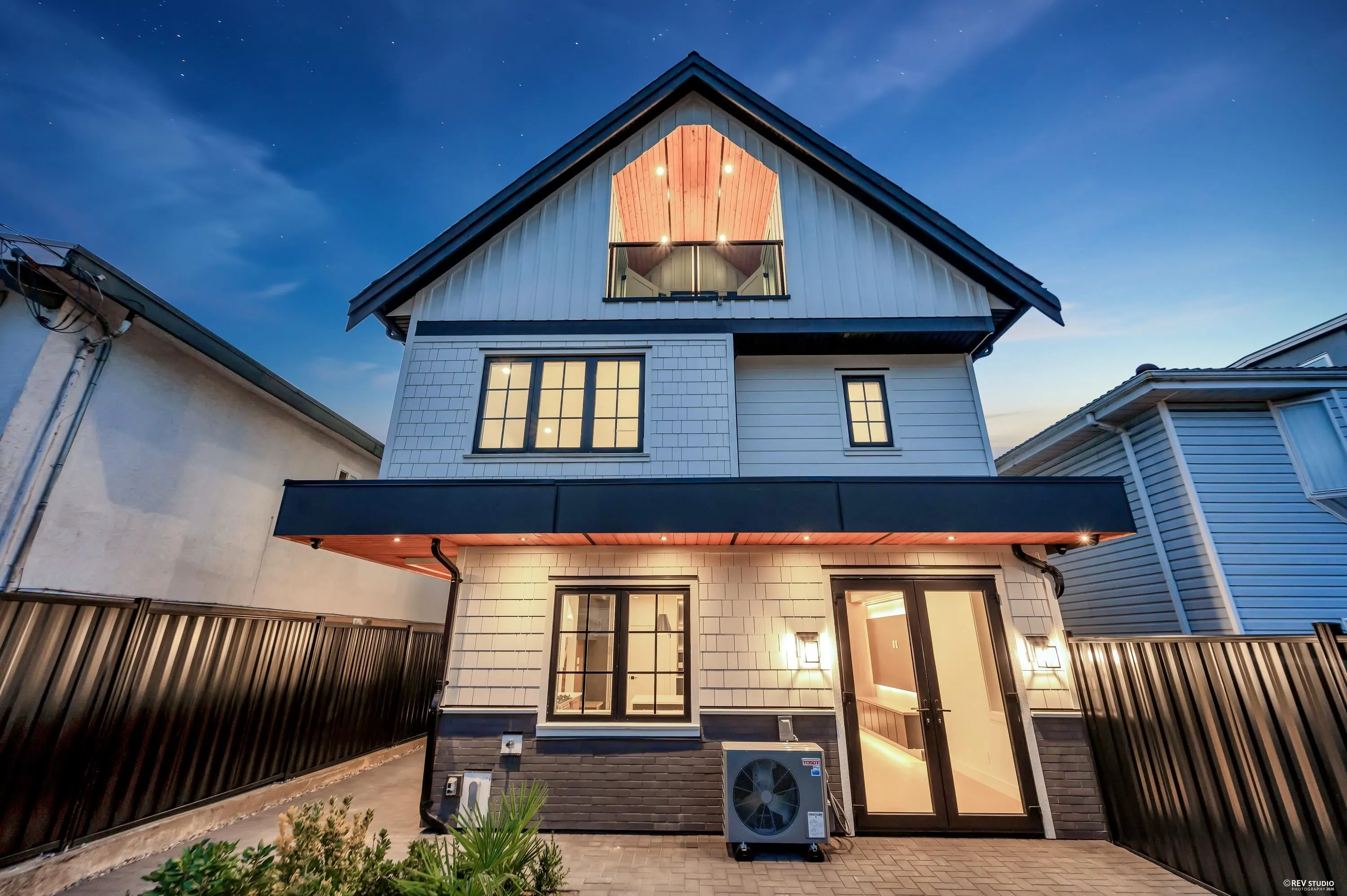 5150 Spencer Street #2