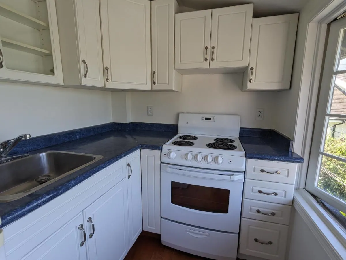 1631 Dunbar Street #Upper 1