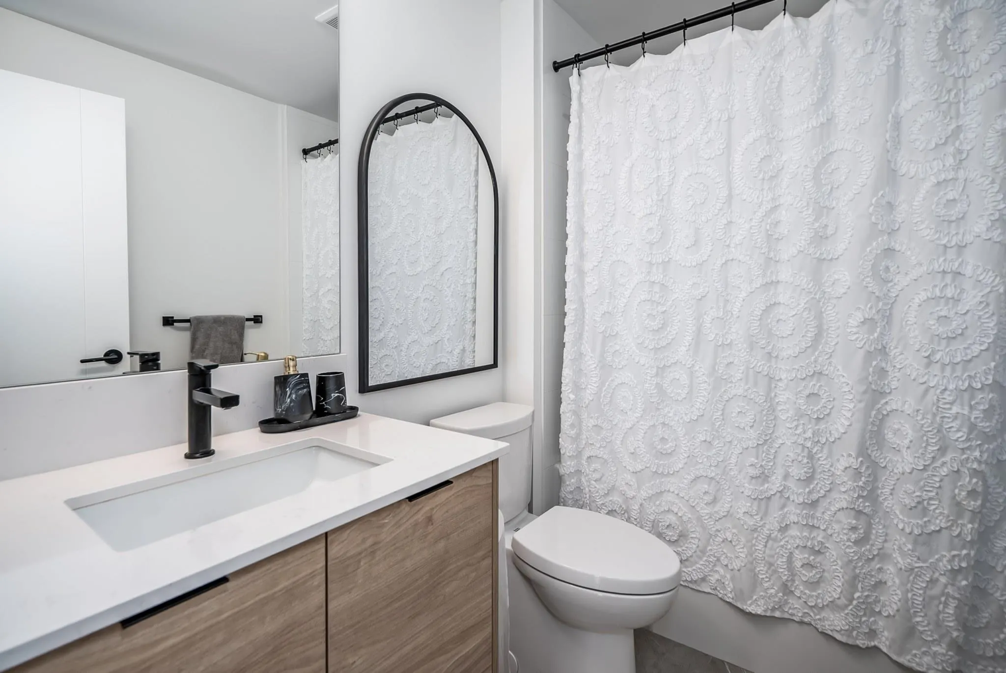 33160 Plaxton Crescent #301