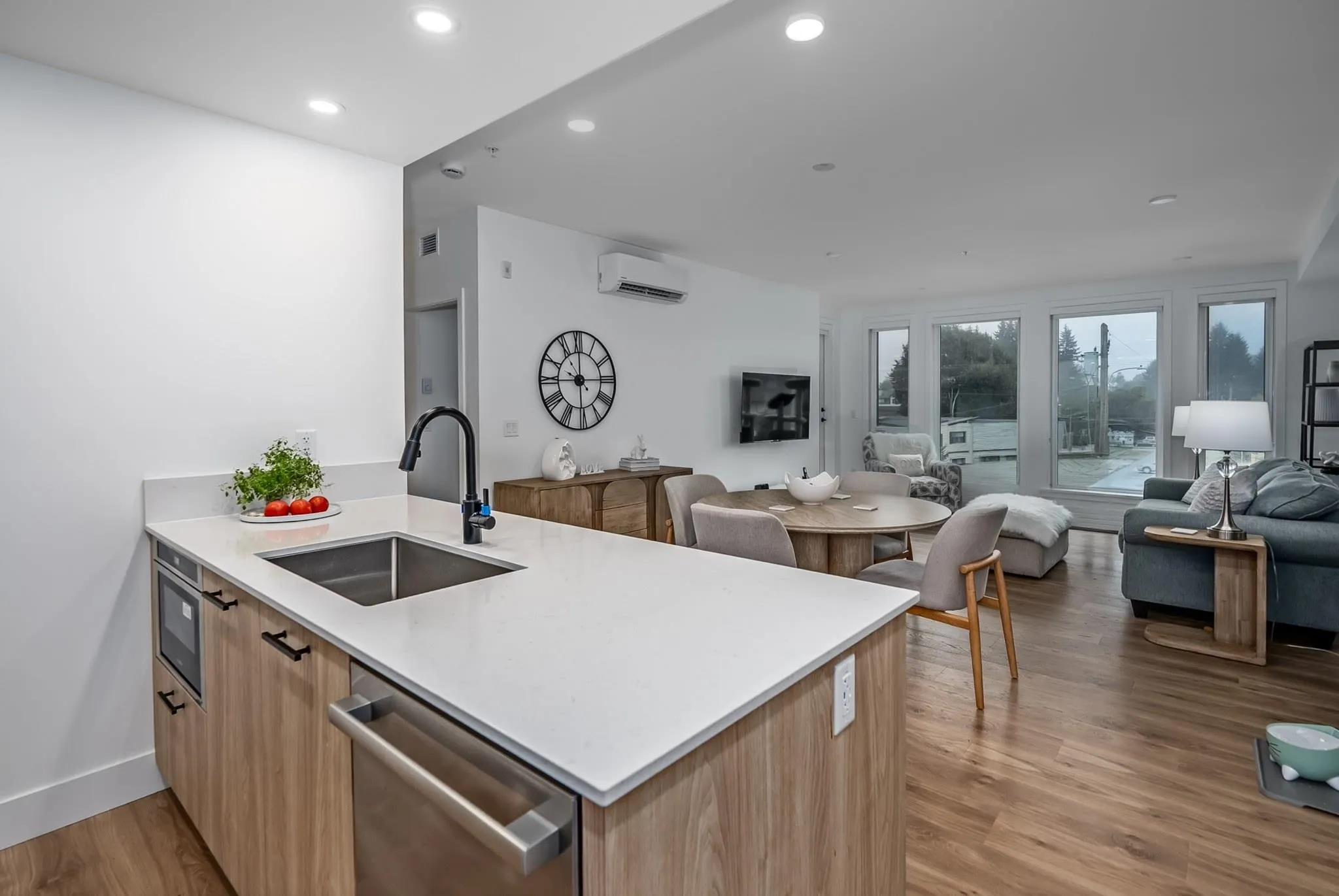 33160 Plaxton Crescent #301
