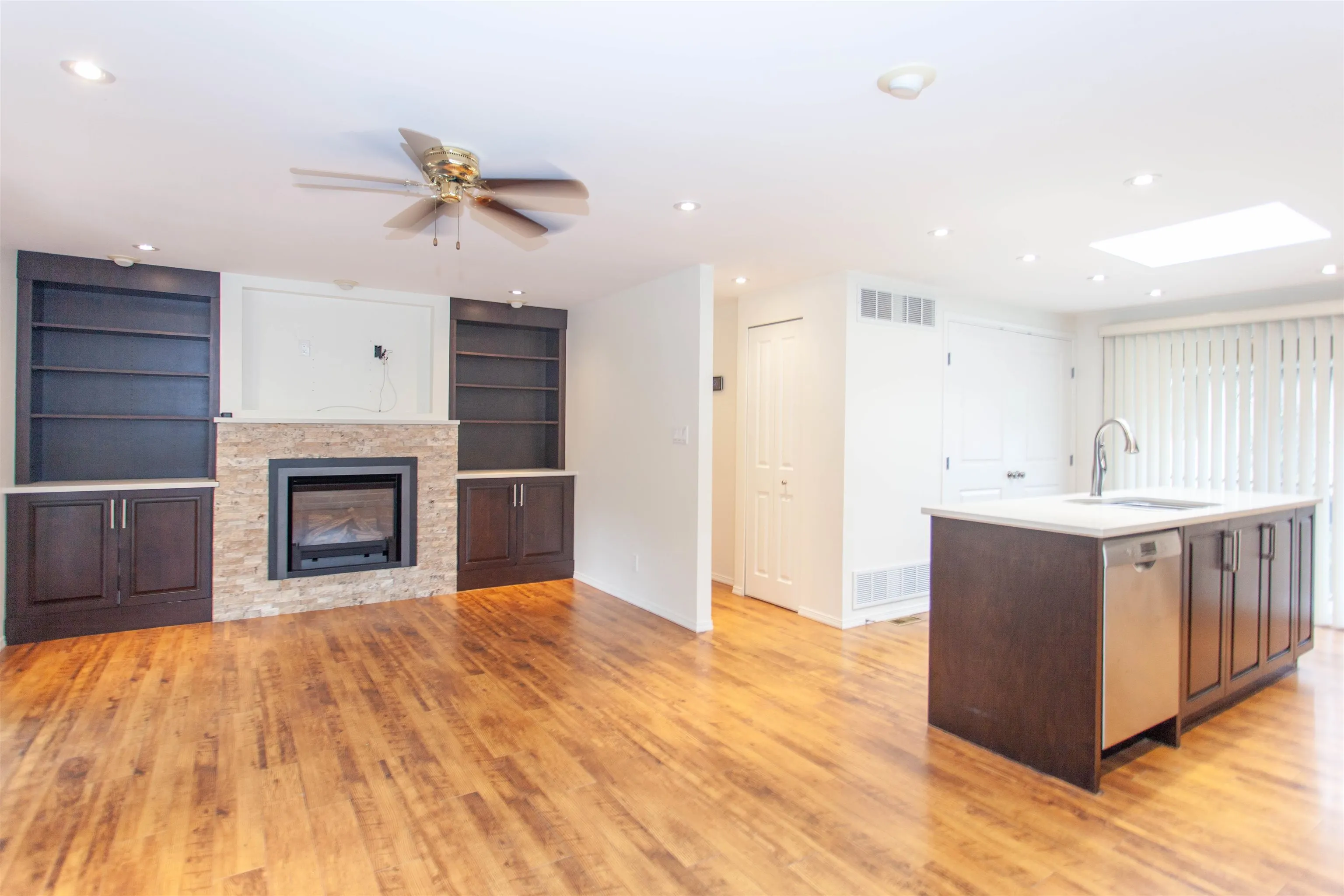 3031 200 Street #7