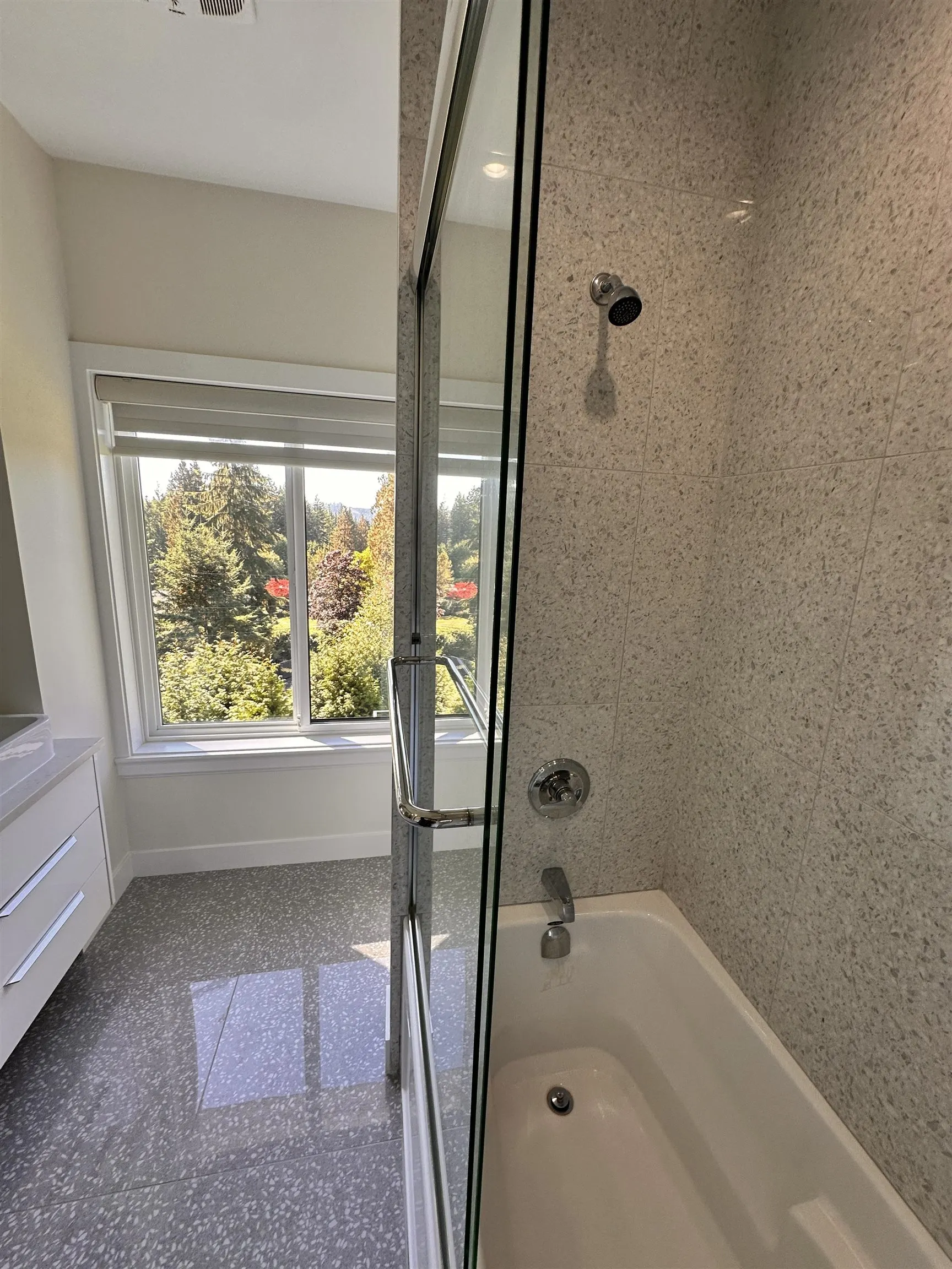 2425 Leggett Drive
