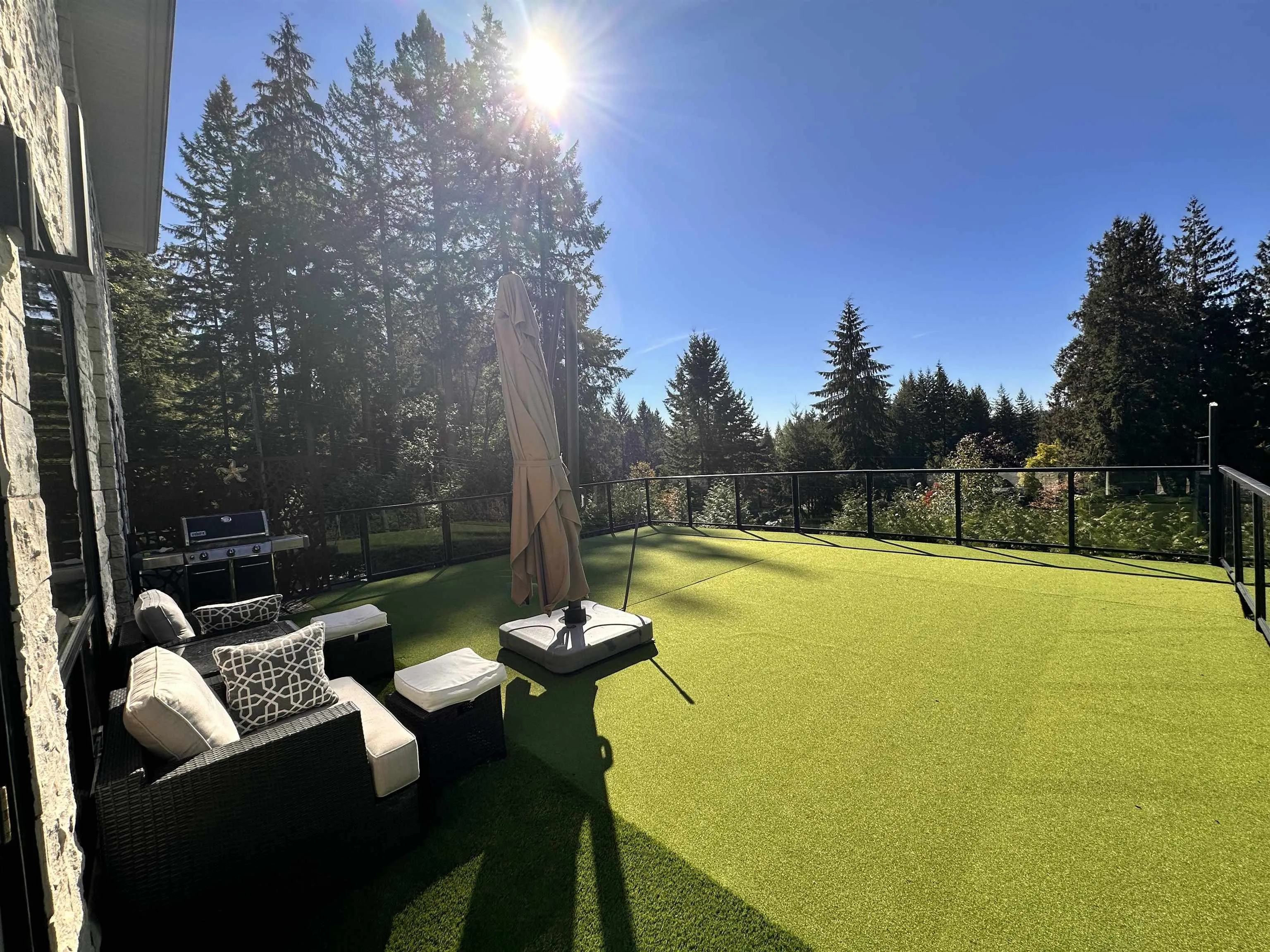 2425 Leggett Drive