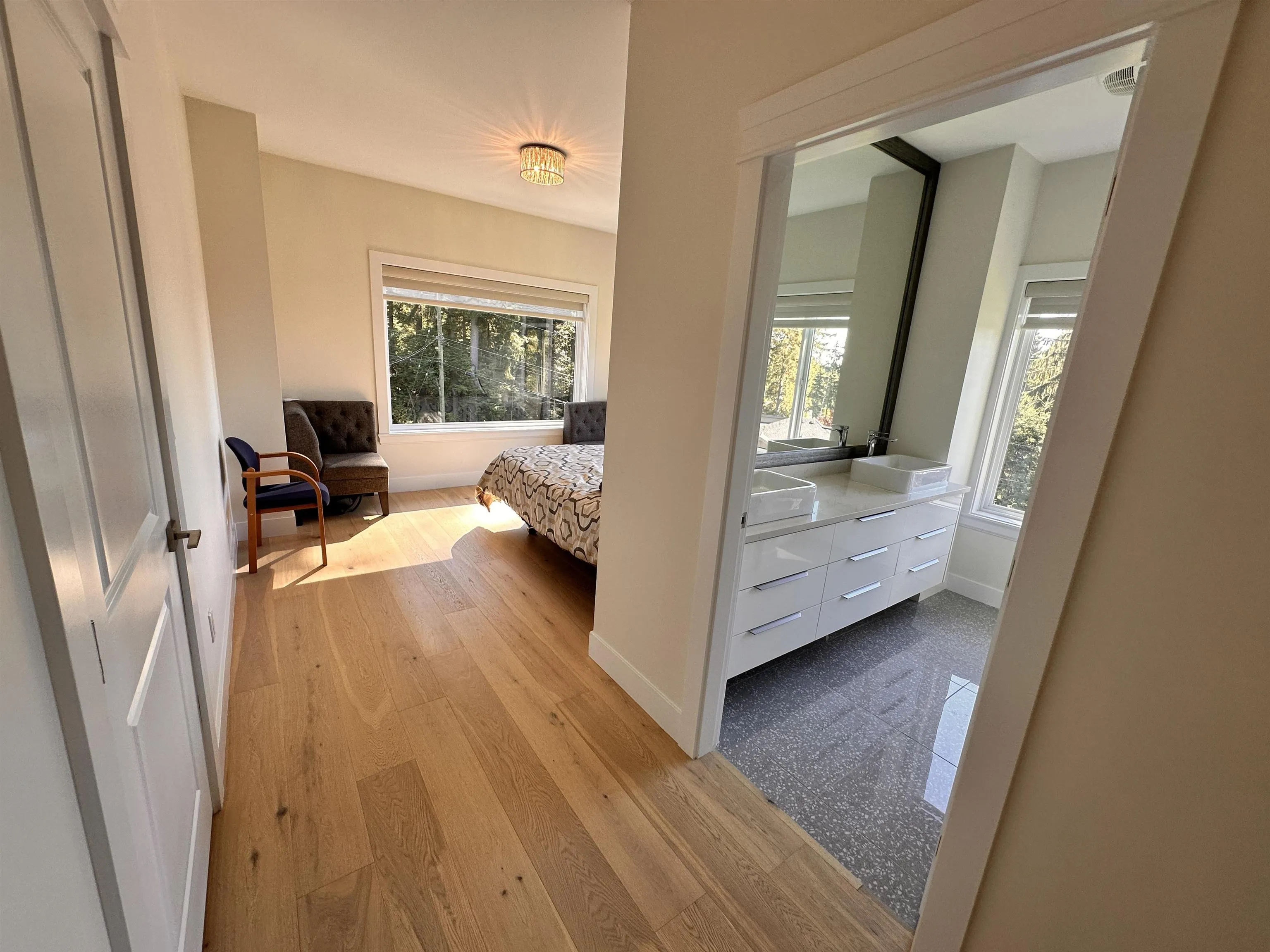 2425 Leggett Drive