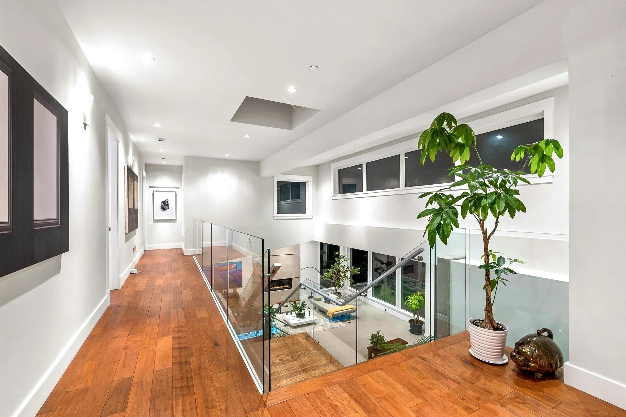 388 Hidhurst Place