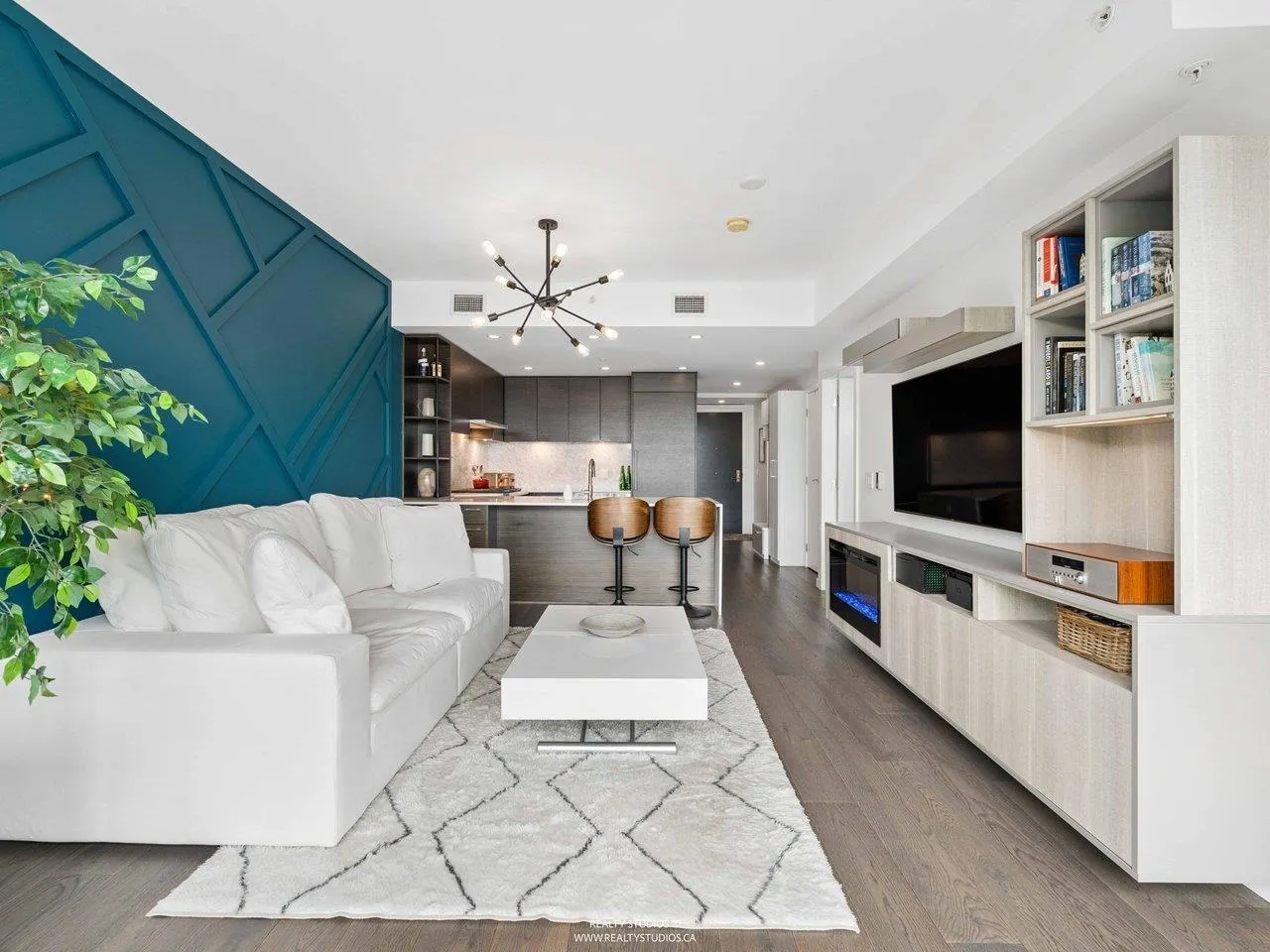 1819 W 5th Avenue #304