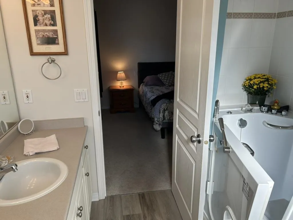 33751 7 Avenue #141