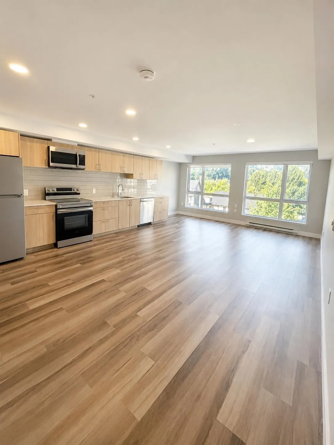 408 East Columbia #415