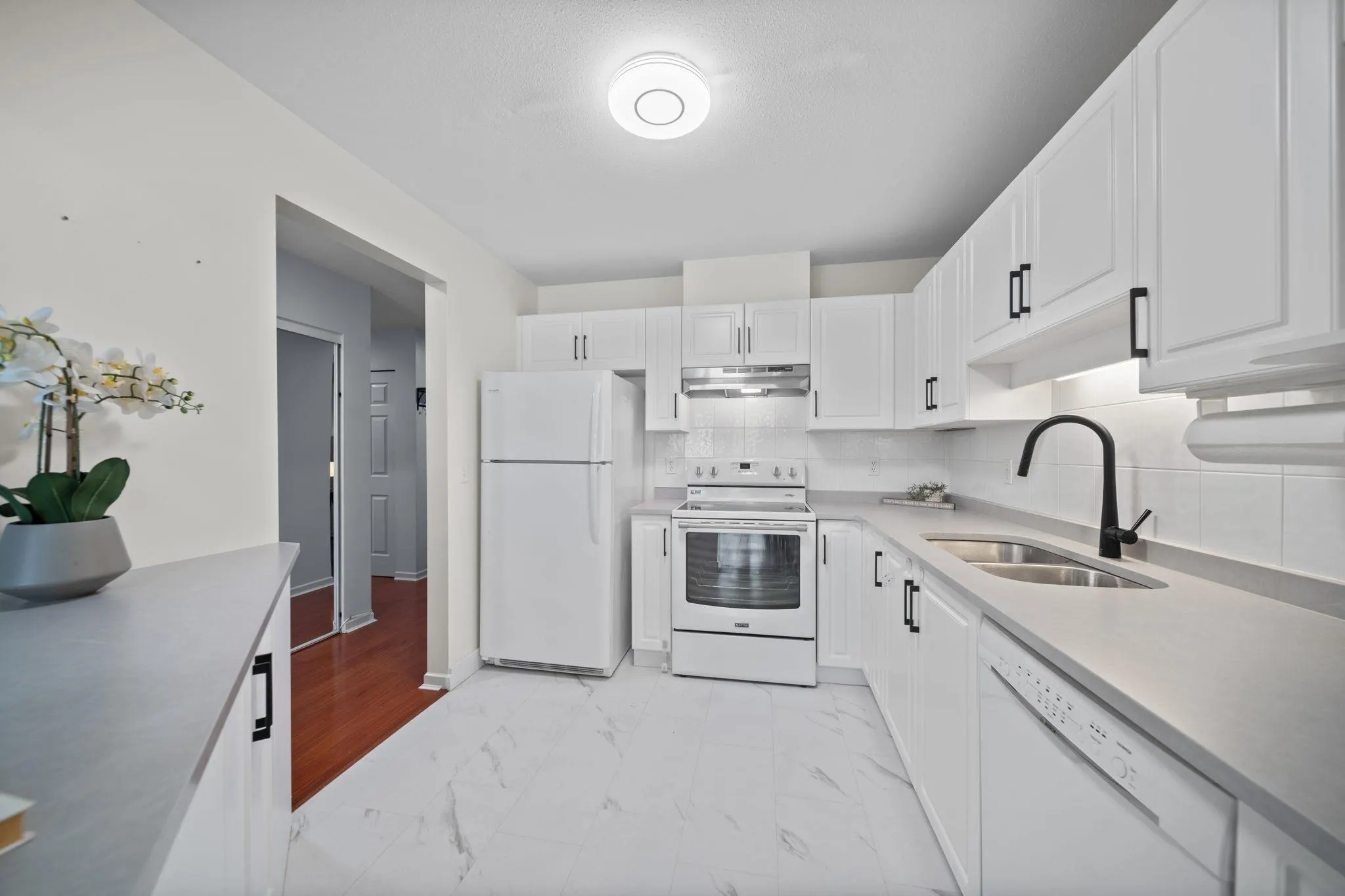 22233 River Road #401