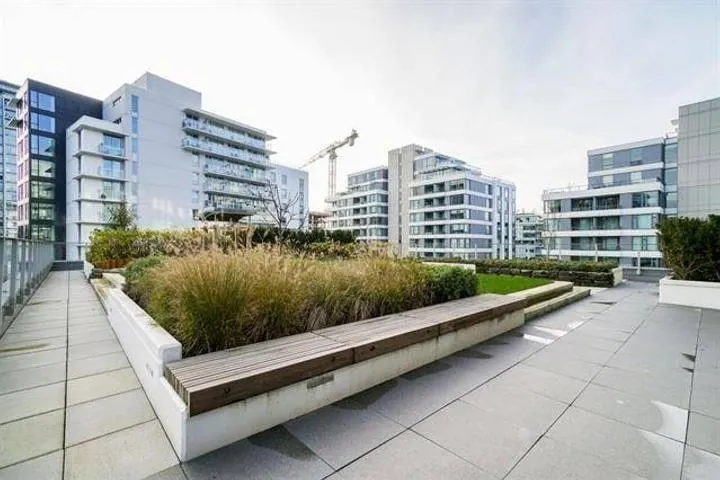 1661 Quebec Street #5xx