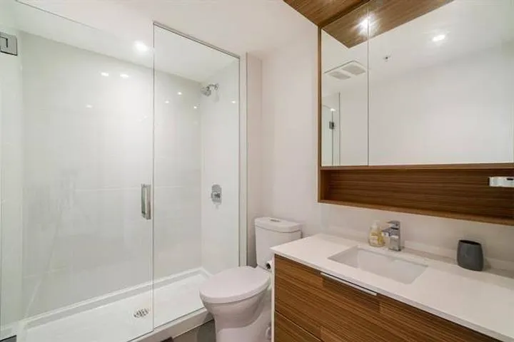1661 Quebec Street #5xx