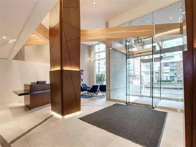 1661 Quebec Street #5xx
