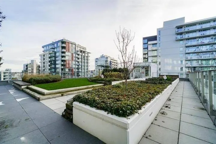 1661 Quebec Street #5xx