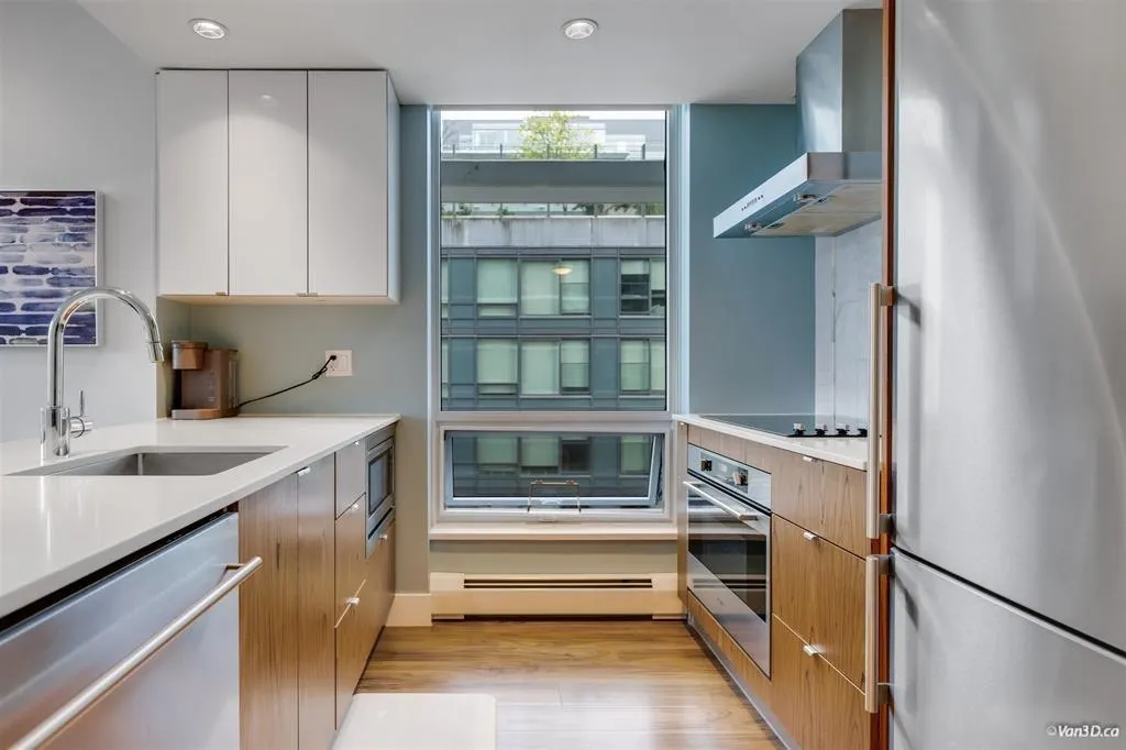 159 W 2nd Avenue #5xx