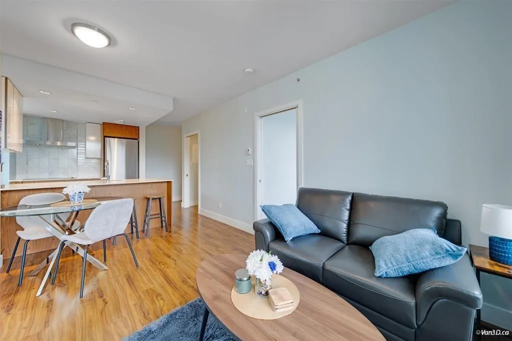 159 W 2nd Avenue #5xx