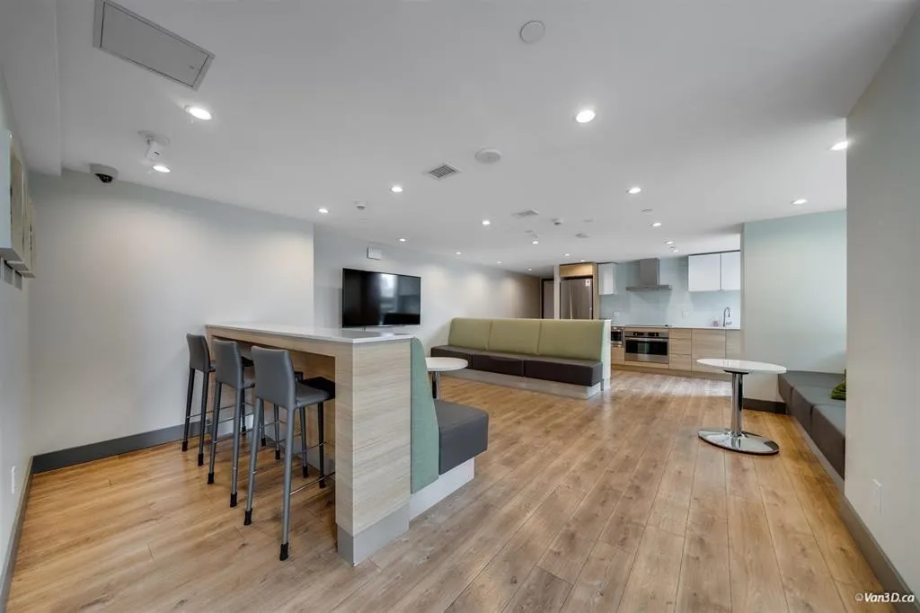 159 W 2nd Avenue #5xx