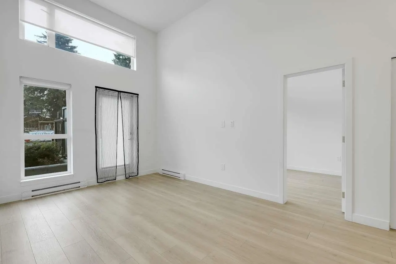 10777 138 Street #119