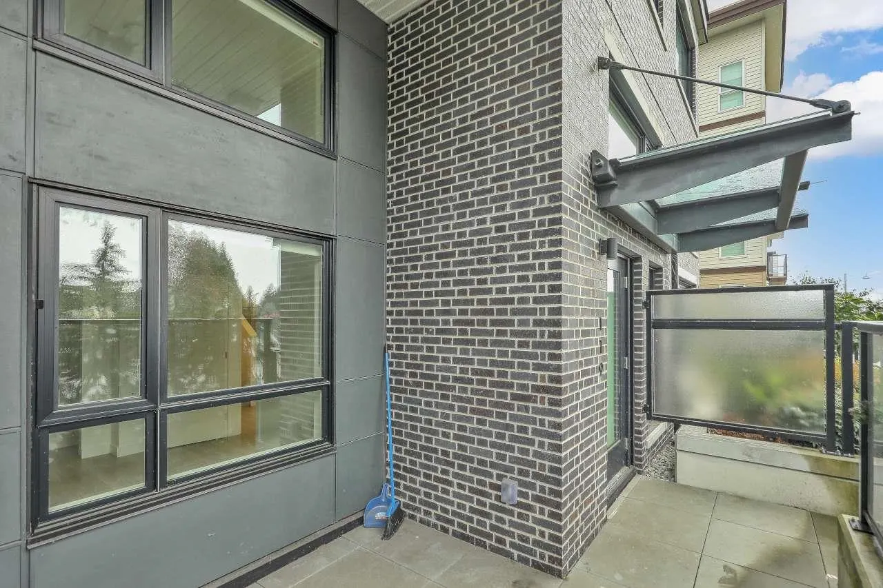 10777 138 Street #119