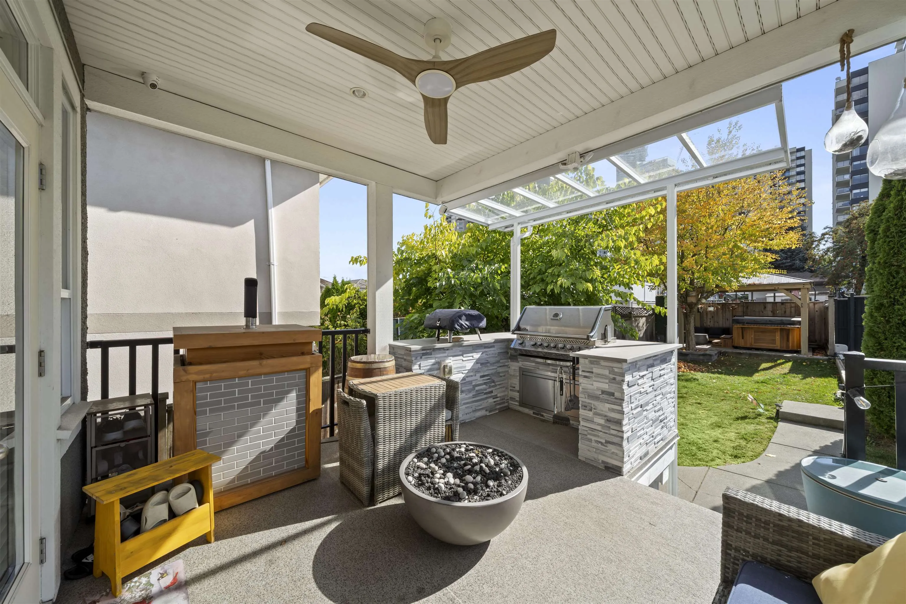 4758 Maitland