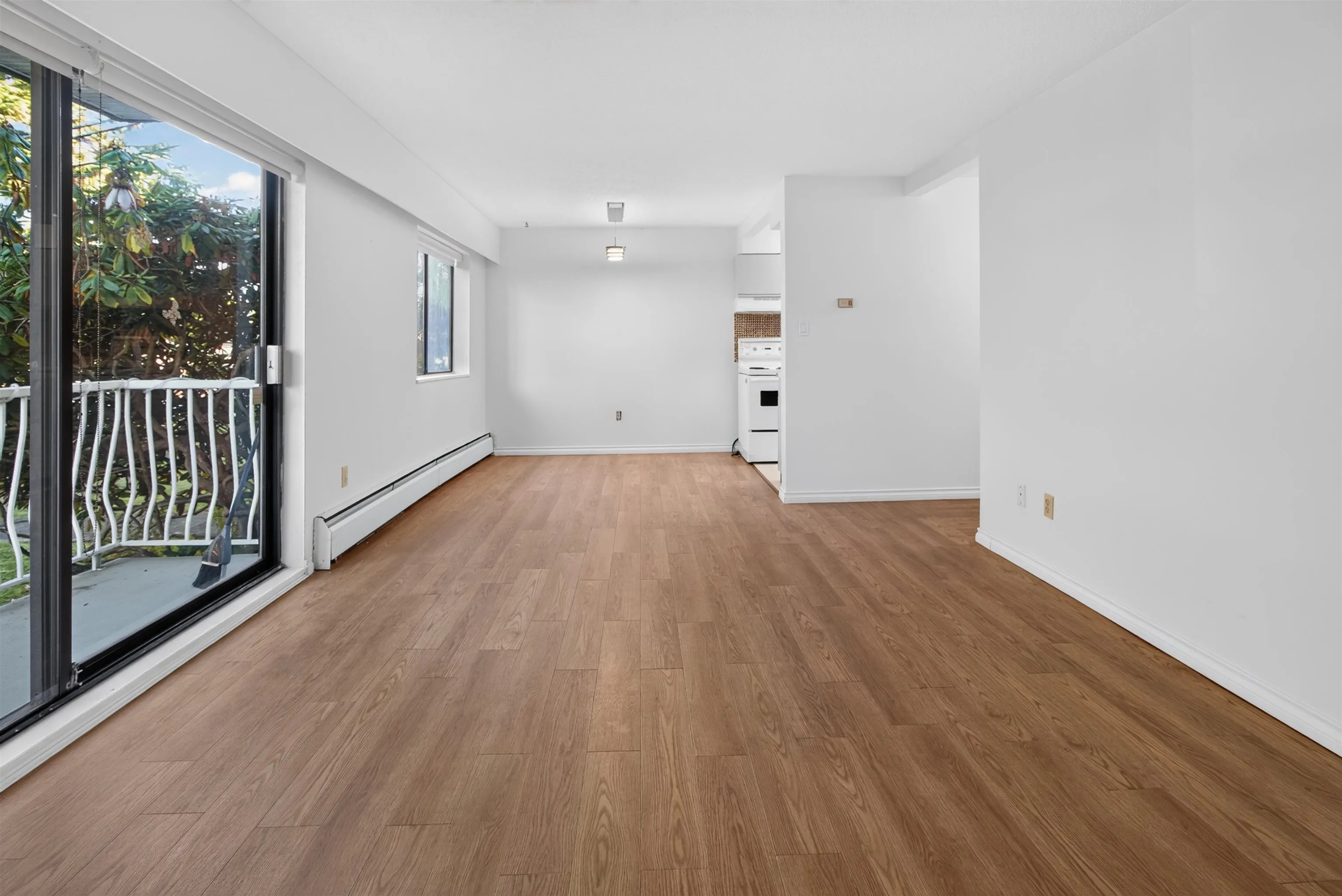 5127 Irving Street #107