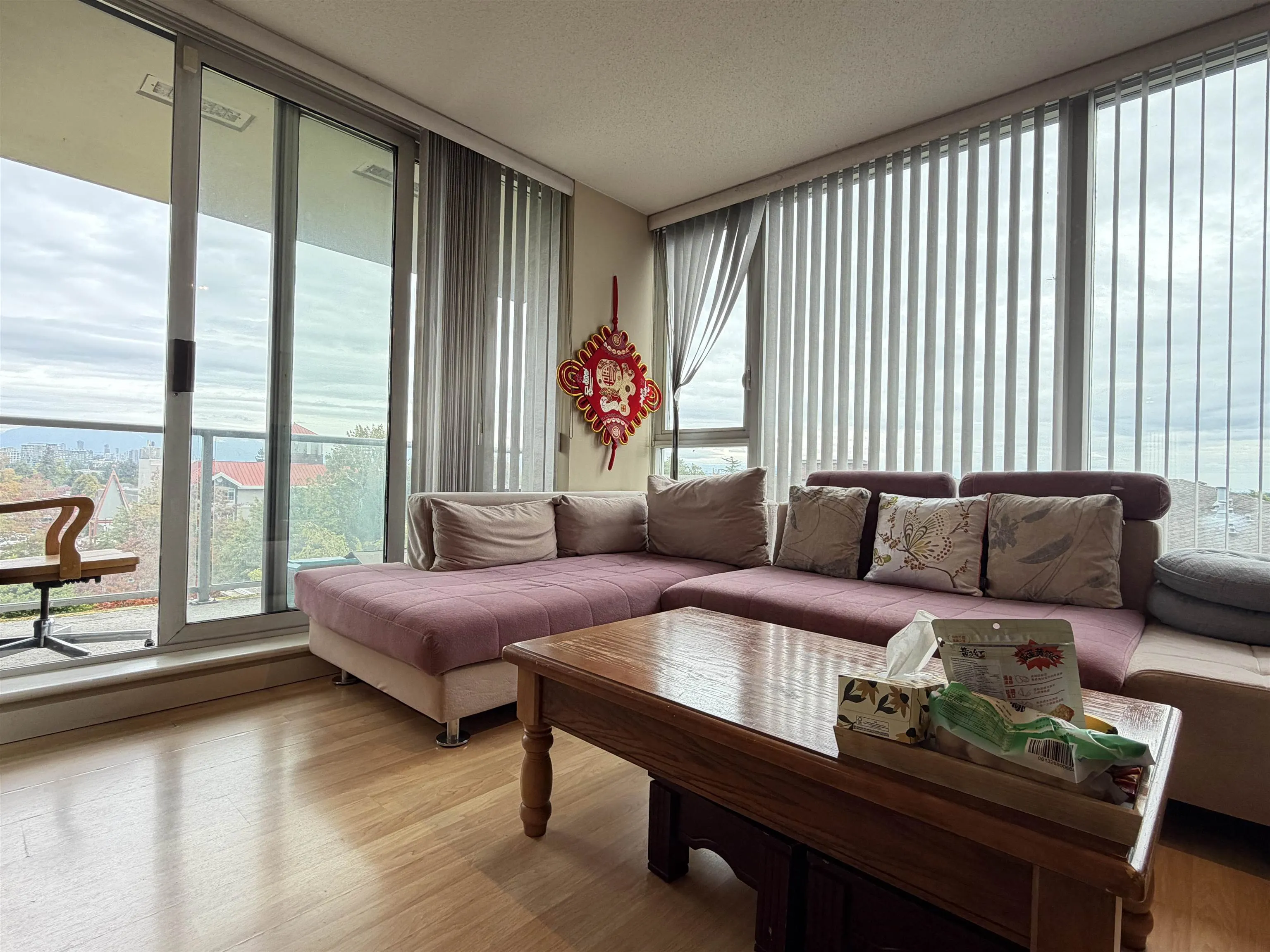 5068 Kwantlen Street #803