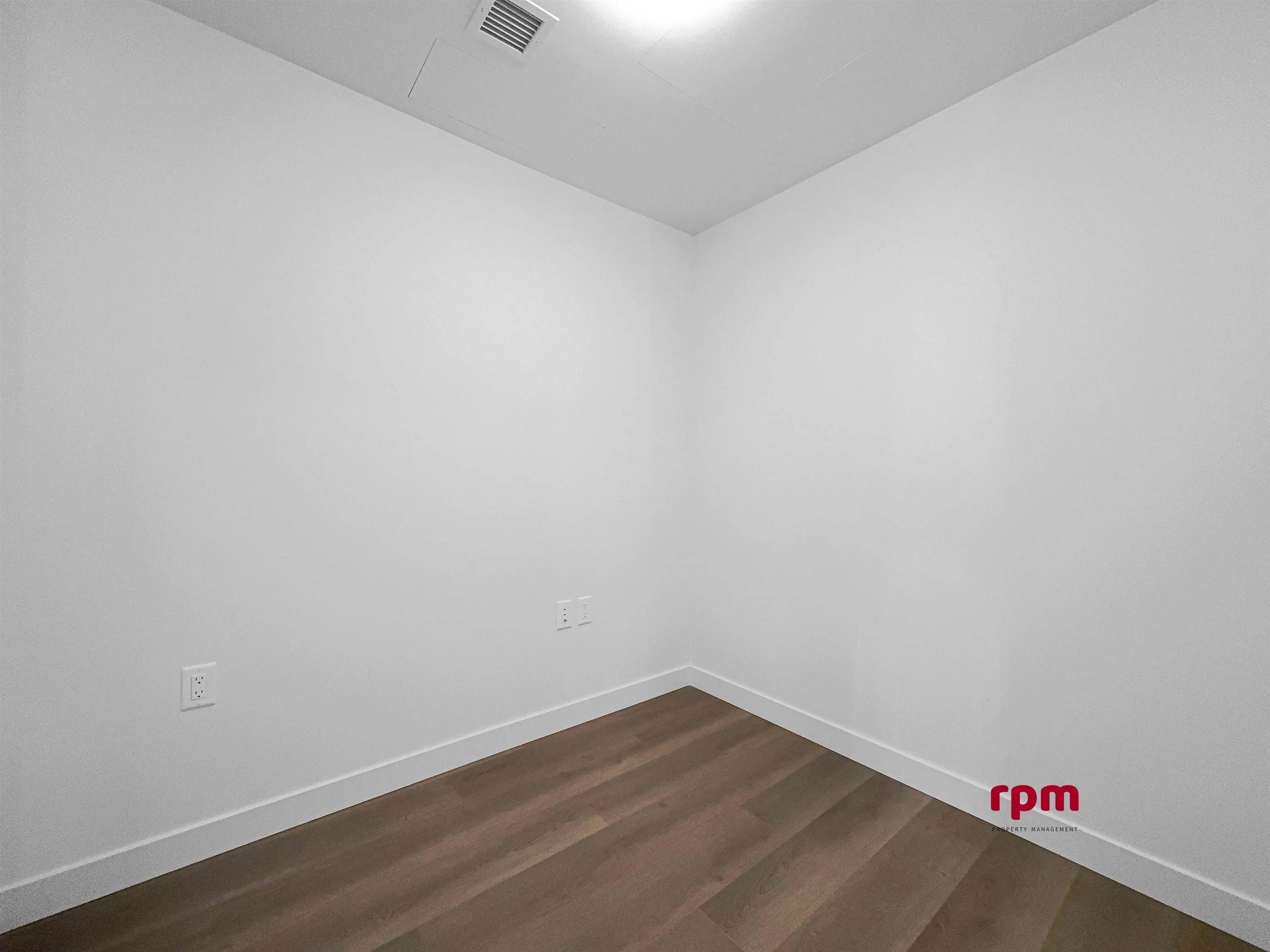5987 Wilson Avenue #4xx