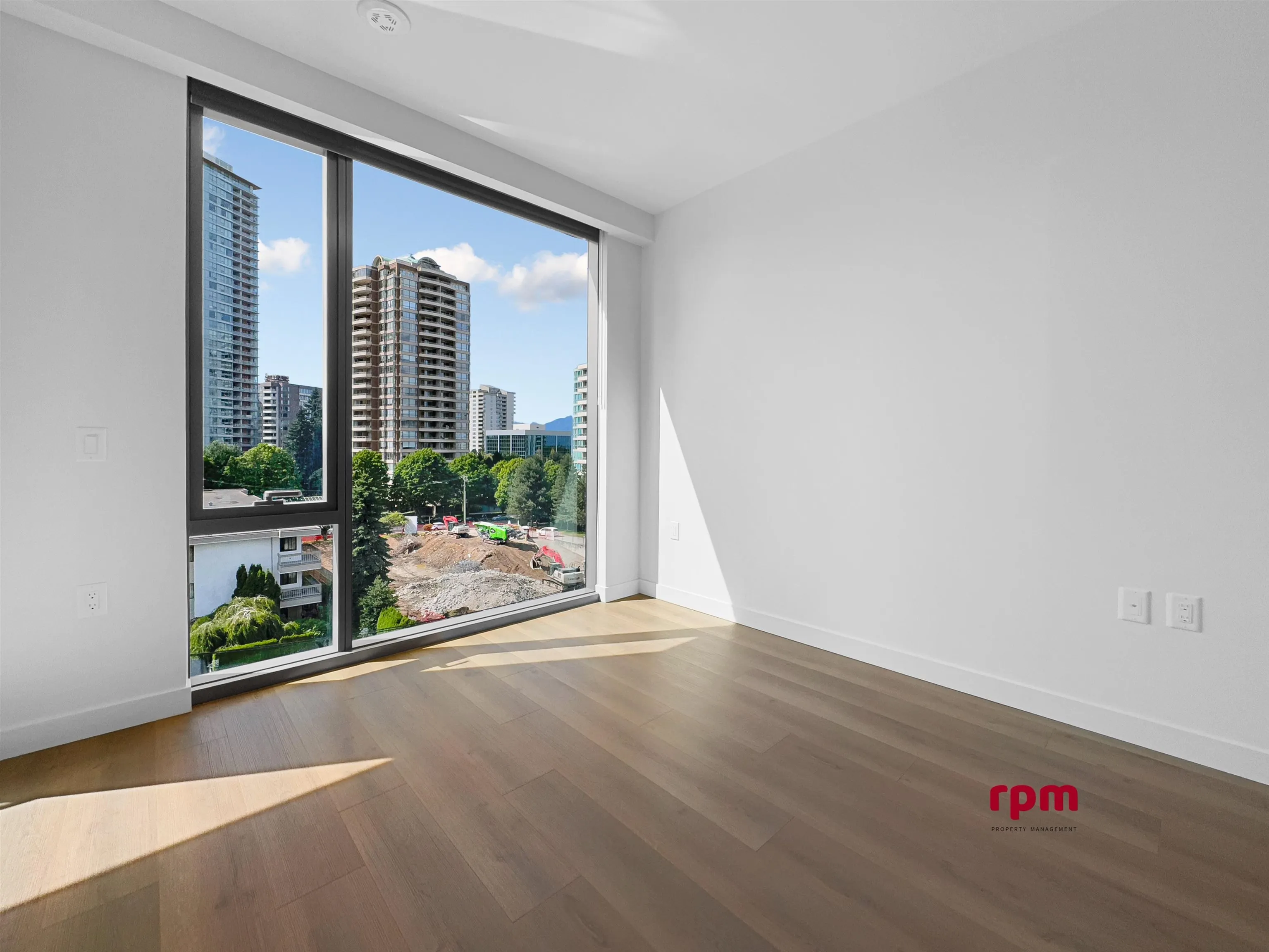 5987 Wilson Avenue #4xx