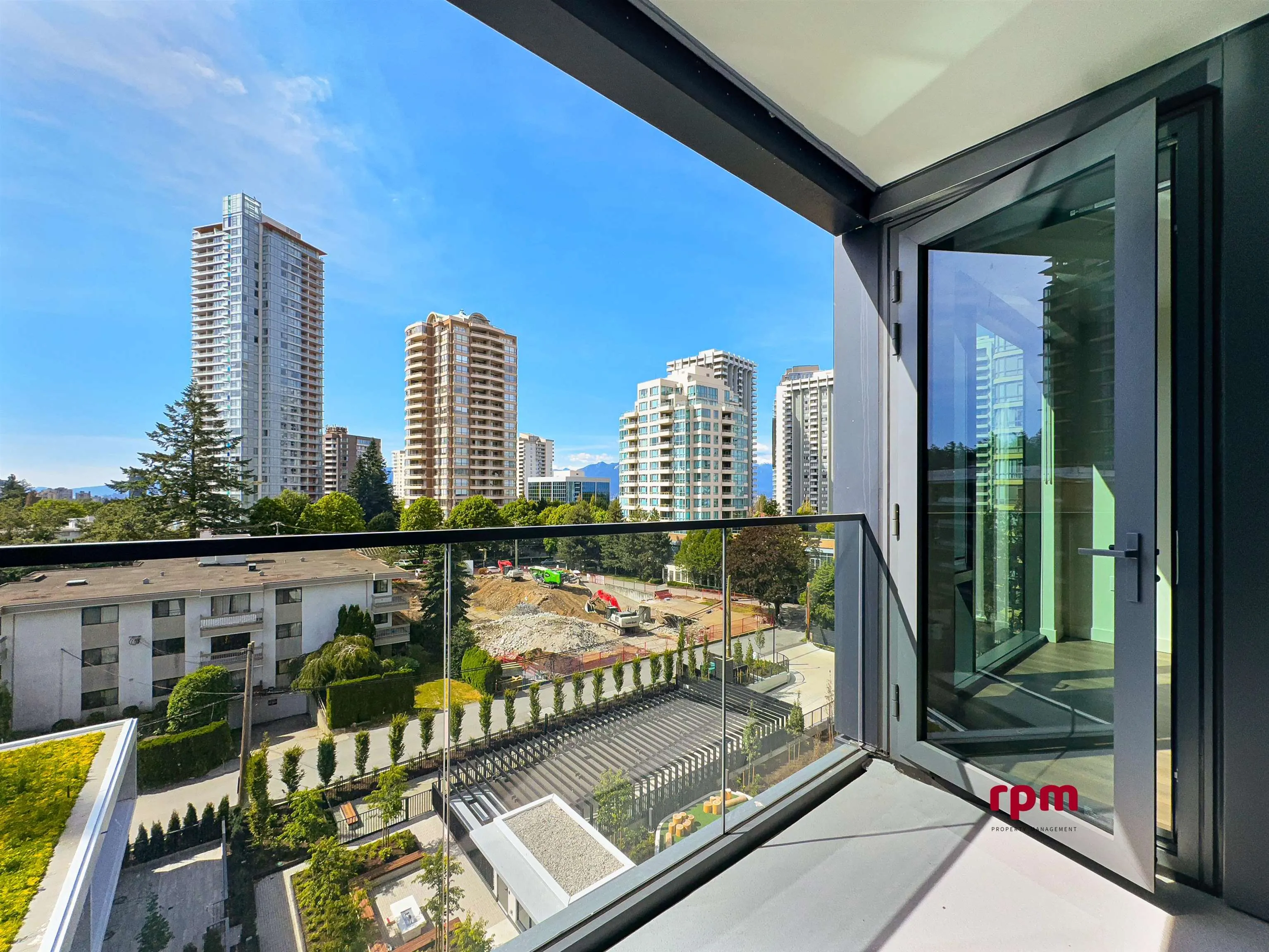 5987 Wilson Avenue #4xx