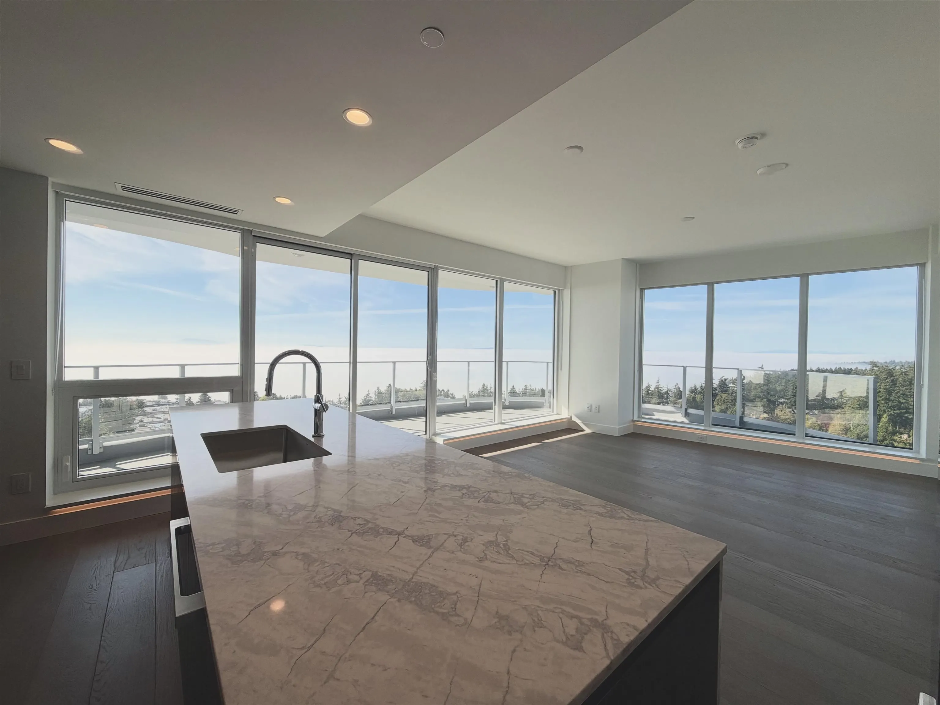 1475 Foster Street #1405