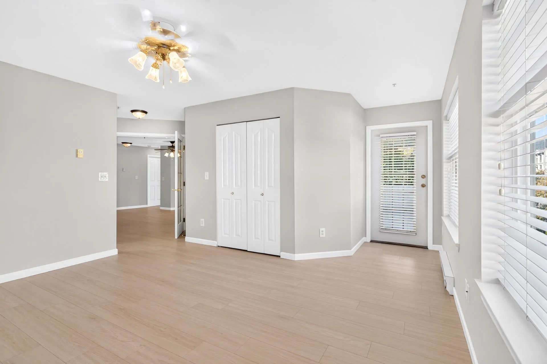 1618 Grant Avenue #202