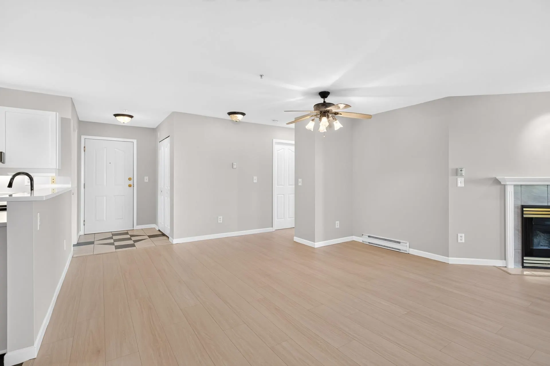 1618 Grant Avenue #202