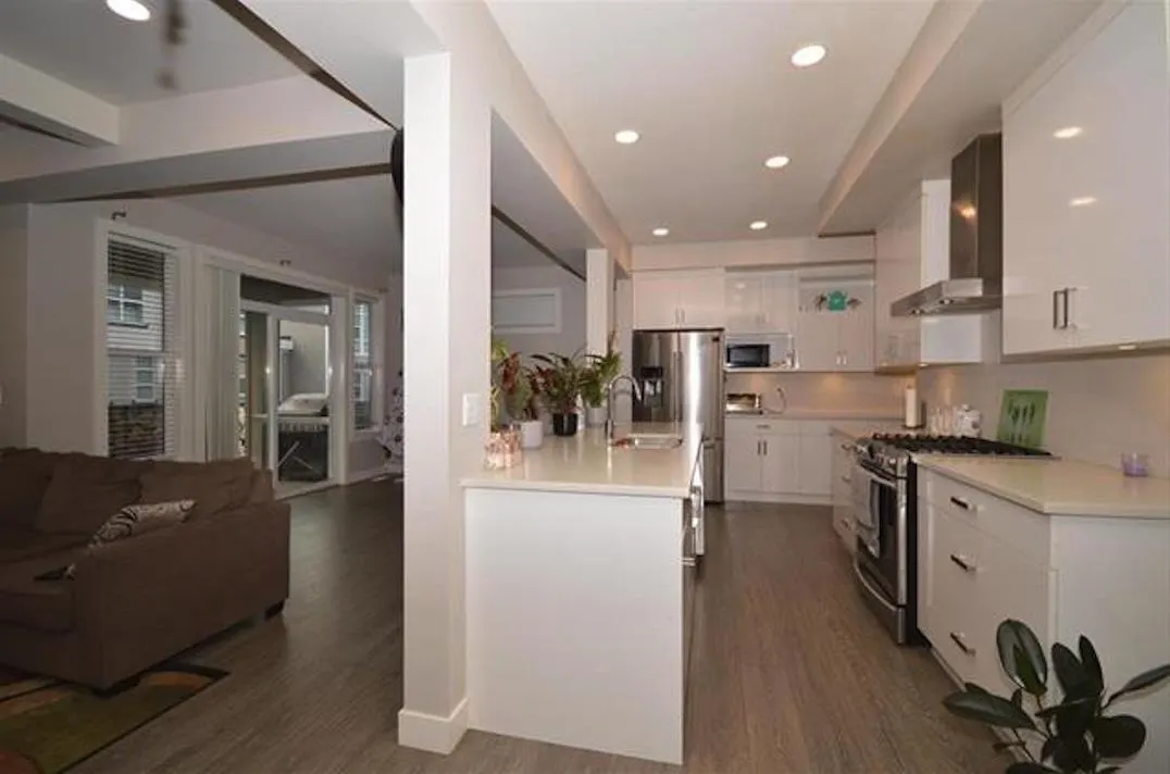 45594 Meadowbrook Drive