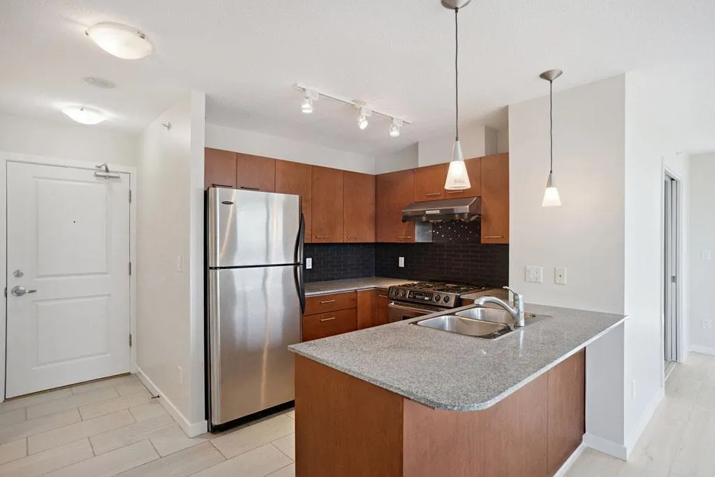4333 Central Boulevard #1905