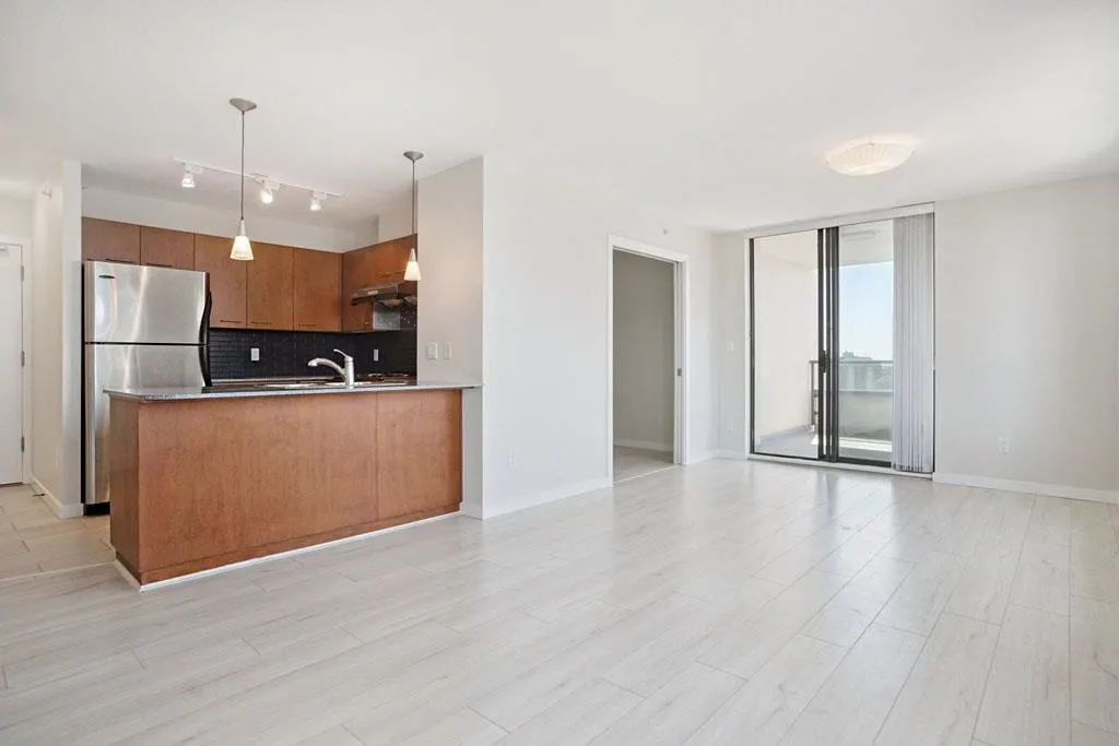 4333 Central Boulevard #1905