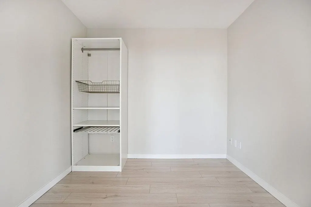 4333 Central Boulevard #1905