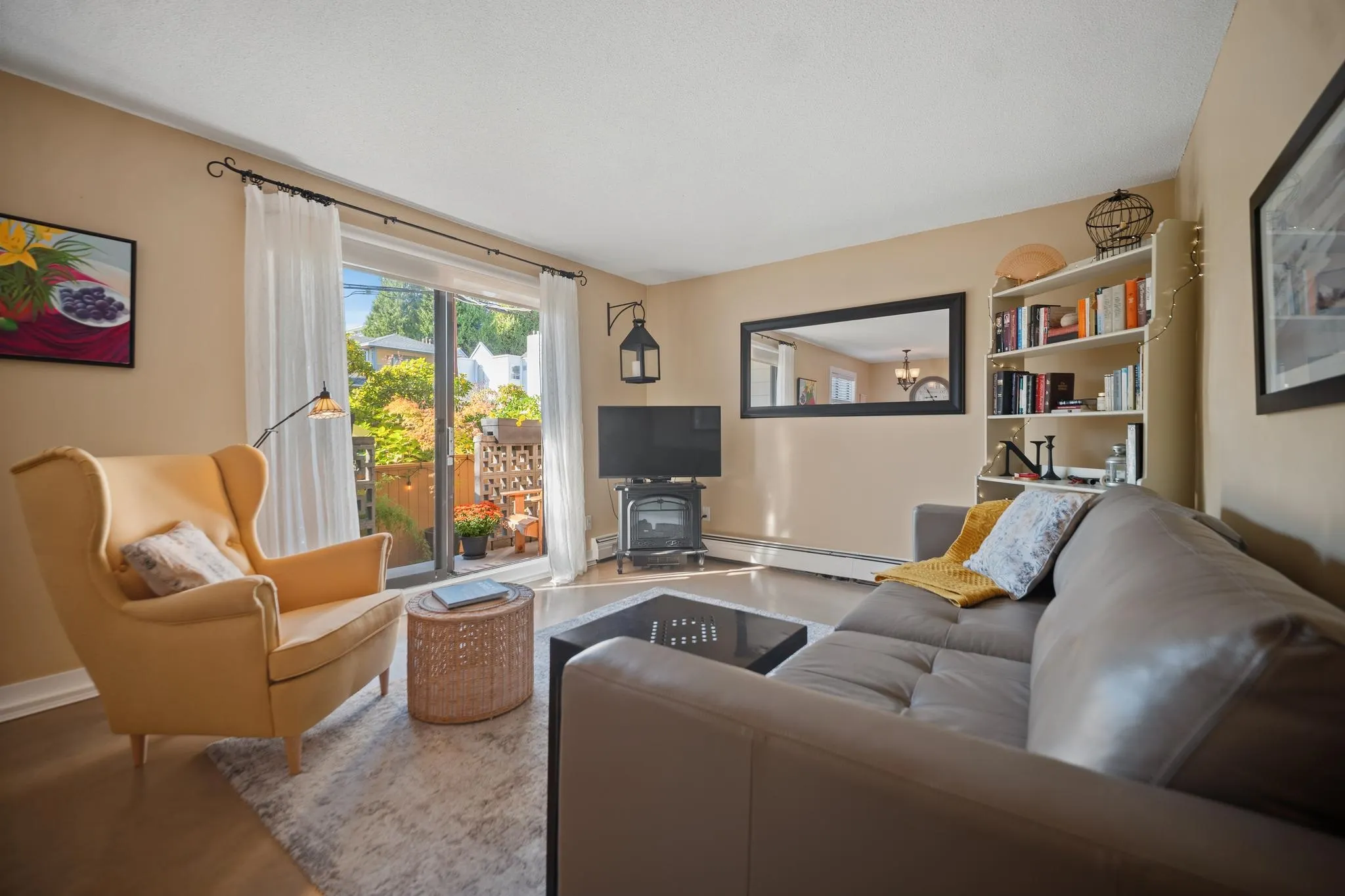 1442 Blackwood Street #101