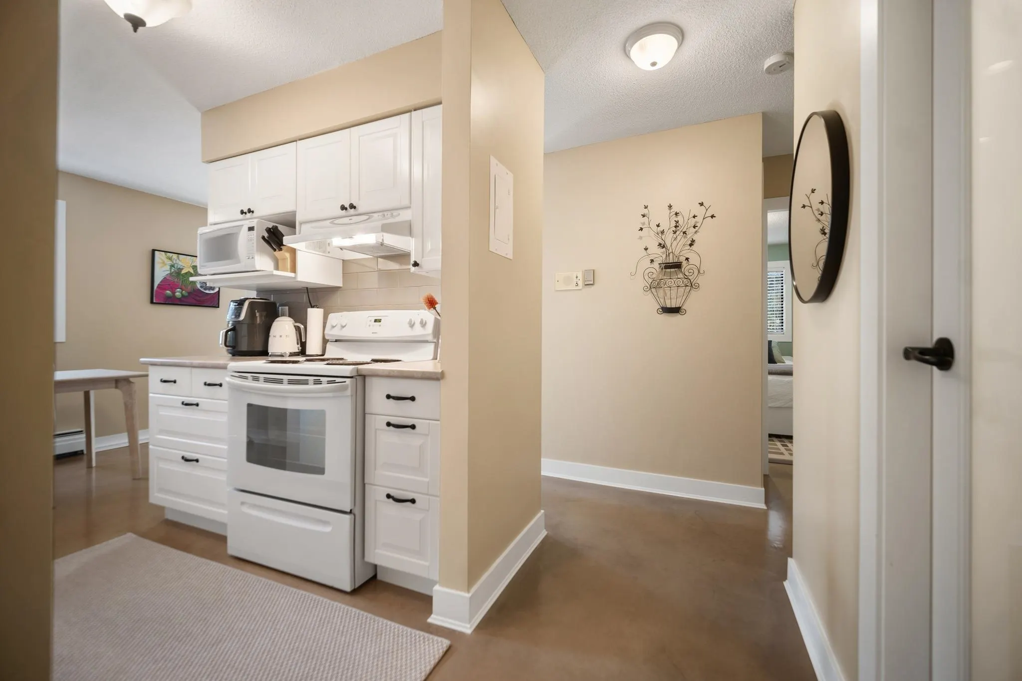 1442 Blackwood Street #101