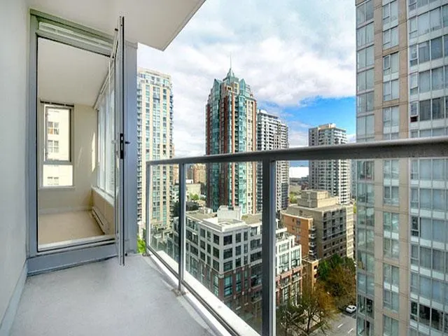 1001 Richards Street #1504
