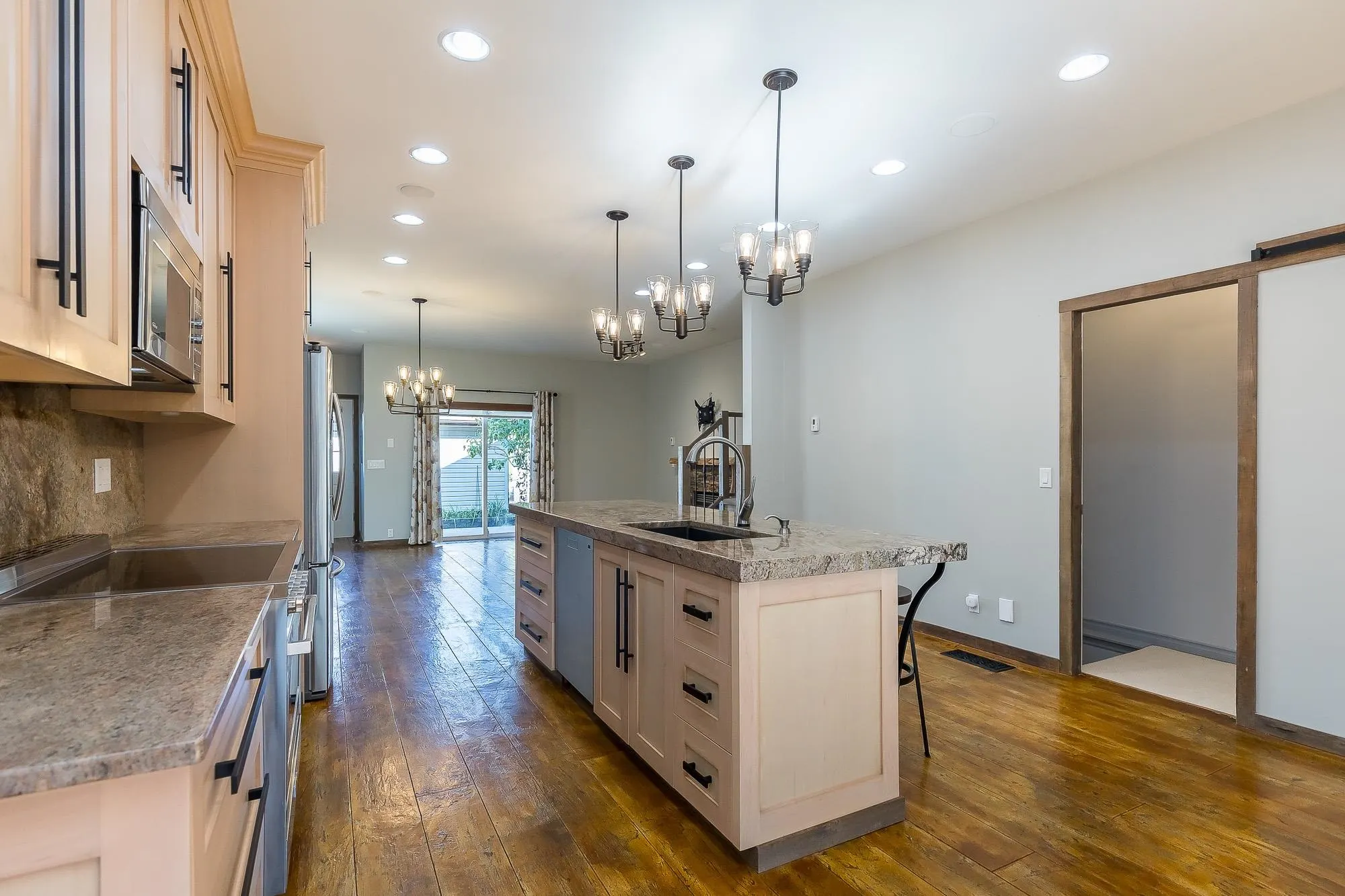 33751 7 Avenue #113