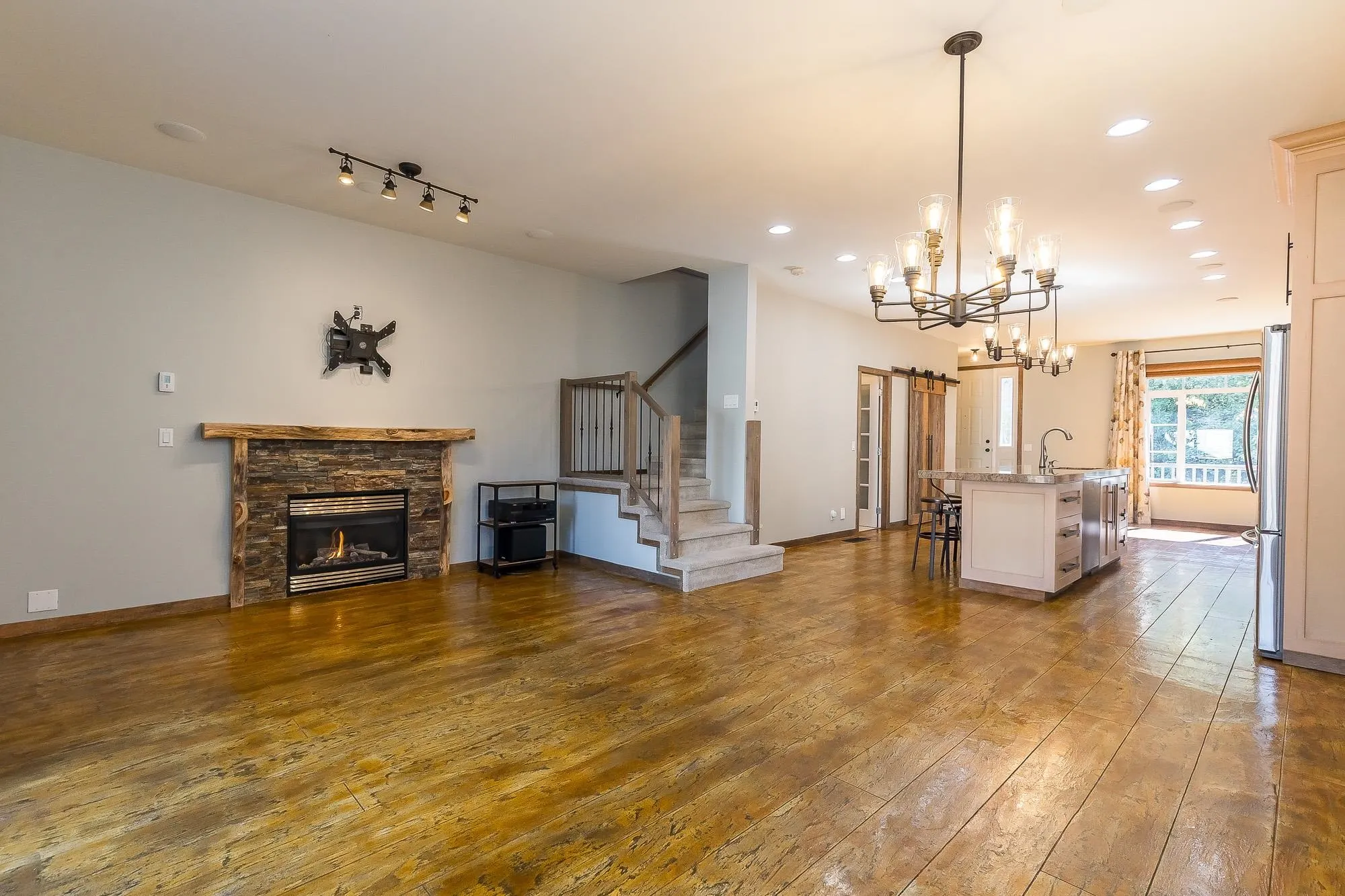 33751 7 Avenue #113