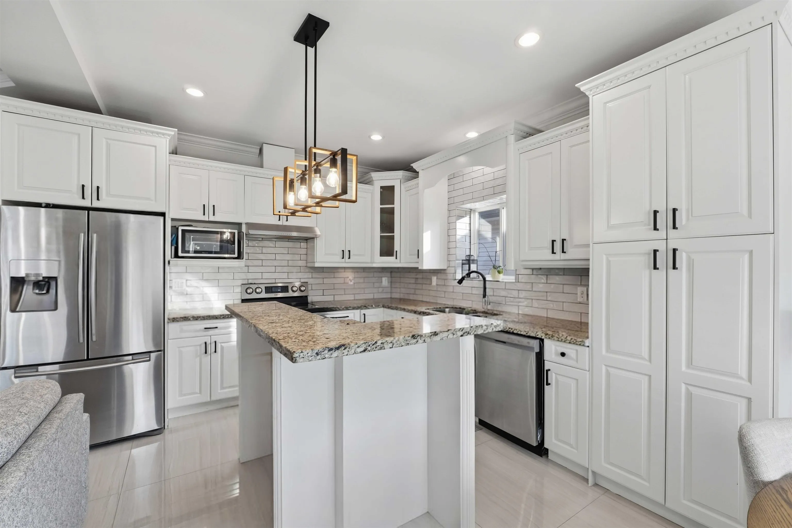 2753 Carriage Court